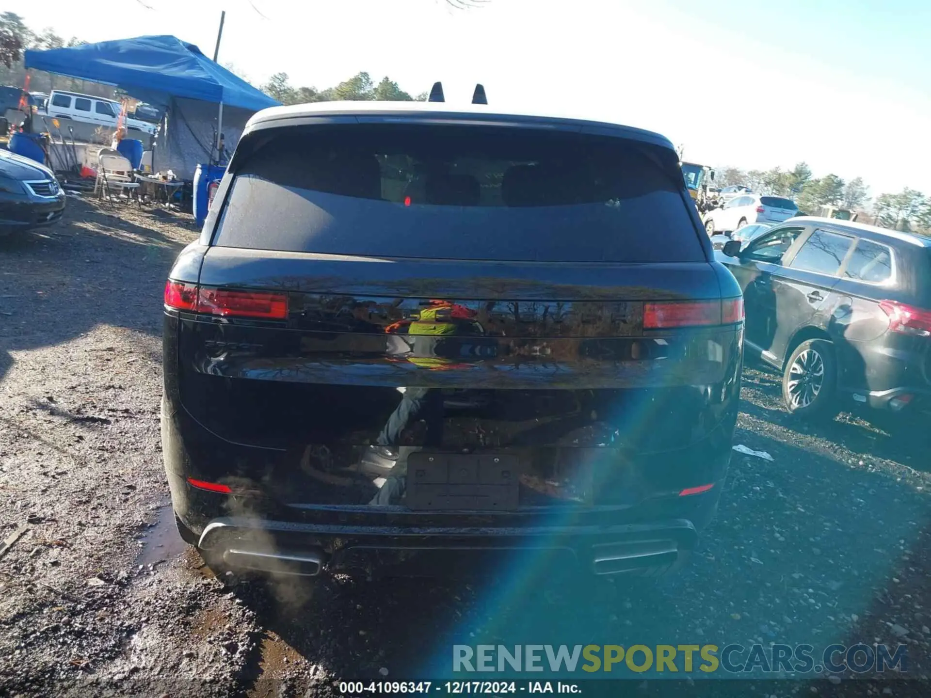 16 fotografías del automóvil dañado SAL1L9FU9RA158329 LAND ROVER RANGE ROVER SPORT 2024