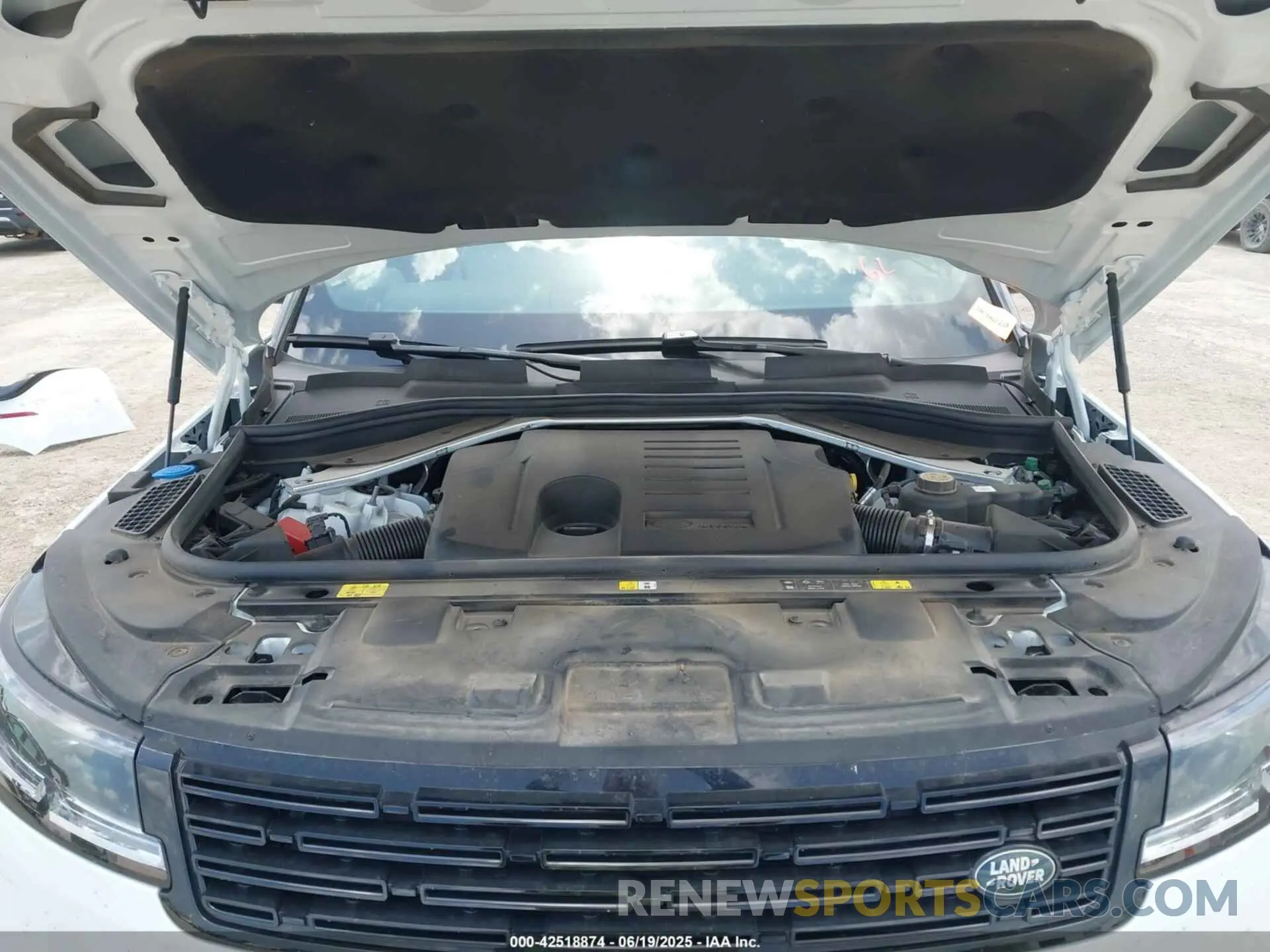 10 fotografías del automóvil dañado SAL1L9FUXRA189122 LAND ROVER RANGE ROVER SPORT 2024