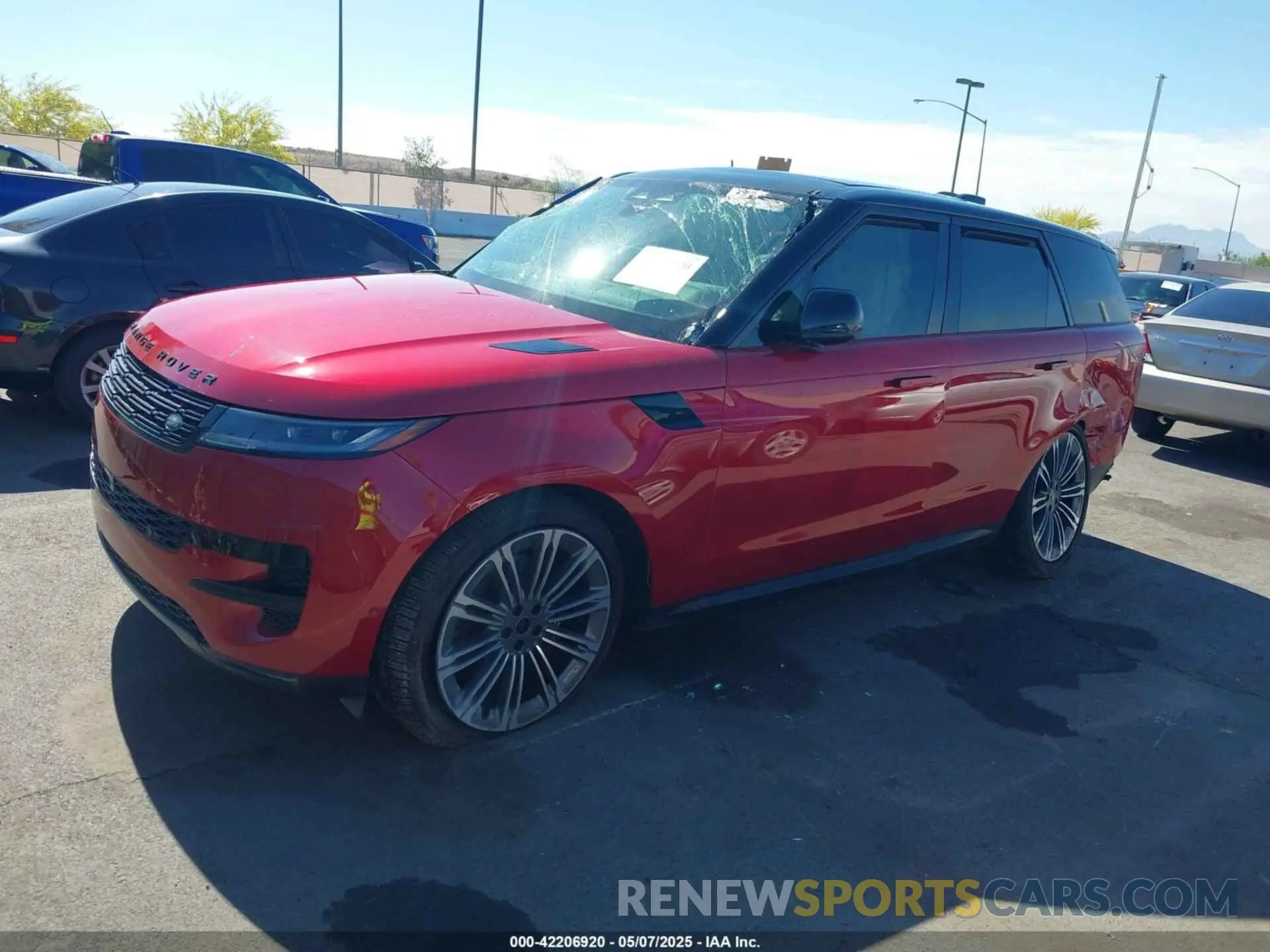 14 fotografías del automóvil dañado SAL1P9EU2RA199388 LAND ROVER RANGE ROVER SPORT 2024