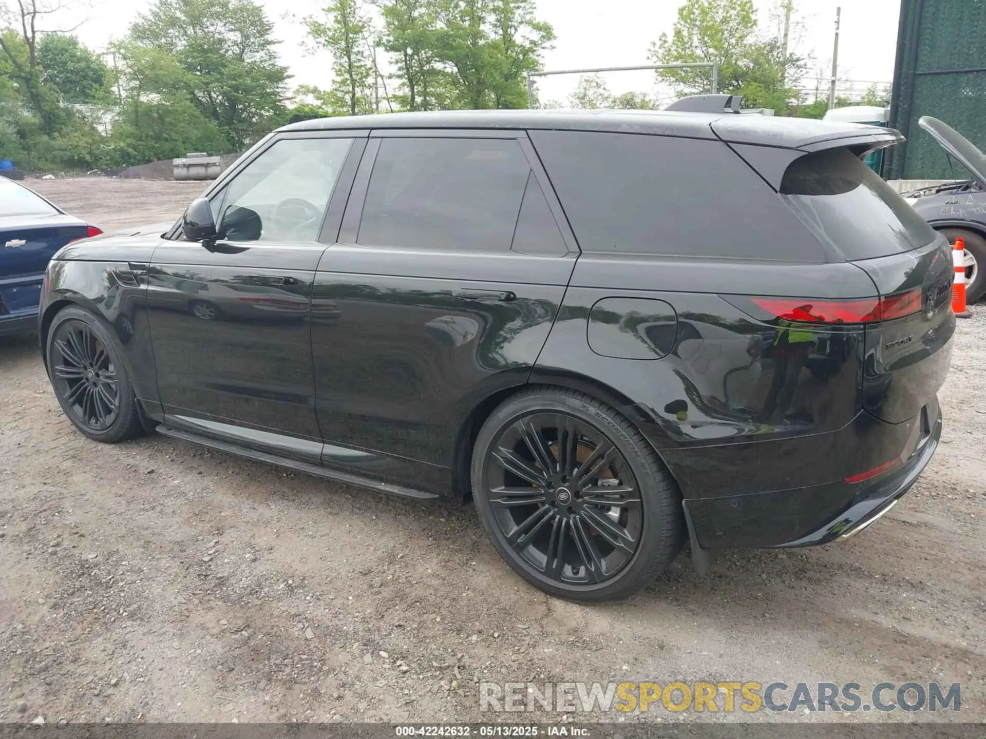 3 fotografías del automóvil dañado SAL1L9E4XSA461448 LAND ROVER RANGE ROVER SPORT 2025