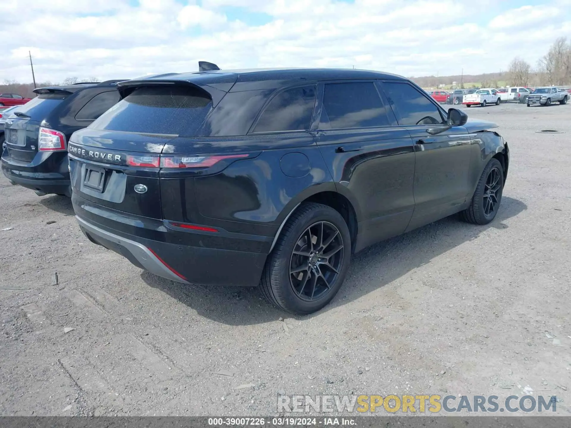 4 fotografías del automóvil dañado SALYA2EX0KA211030 LAND ROVER RANGE ROVER VELAR 2019