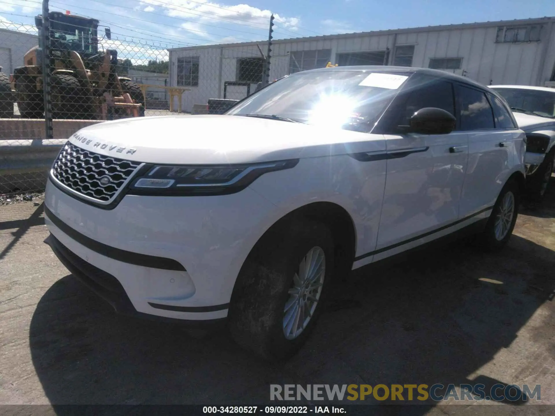 2 fotografías del automóvil dañado SALYA2EX7KA212496 LAND ROVER RANGE ROVER VELAR 2019