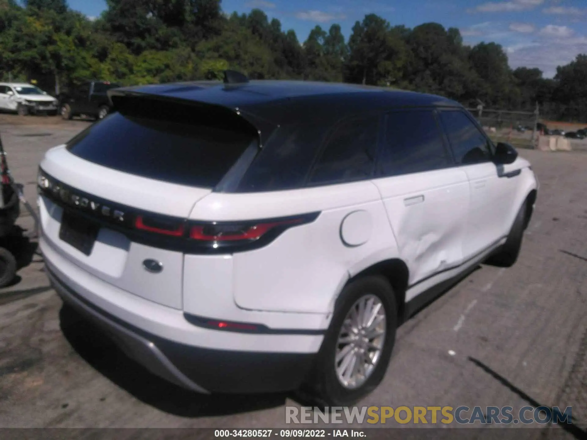 4 fotografías del automóvil dañado SALYA2EX7KA212496 LAND ROVER RANGE ROVER VELAR 2019