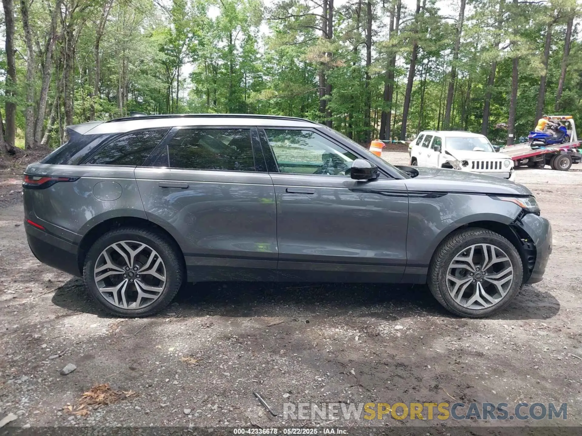 14 fotografías del automóvil dañado SALYB2EN5KA227073 LAND ROVER RANGE ROVER VELAR 2019