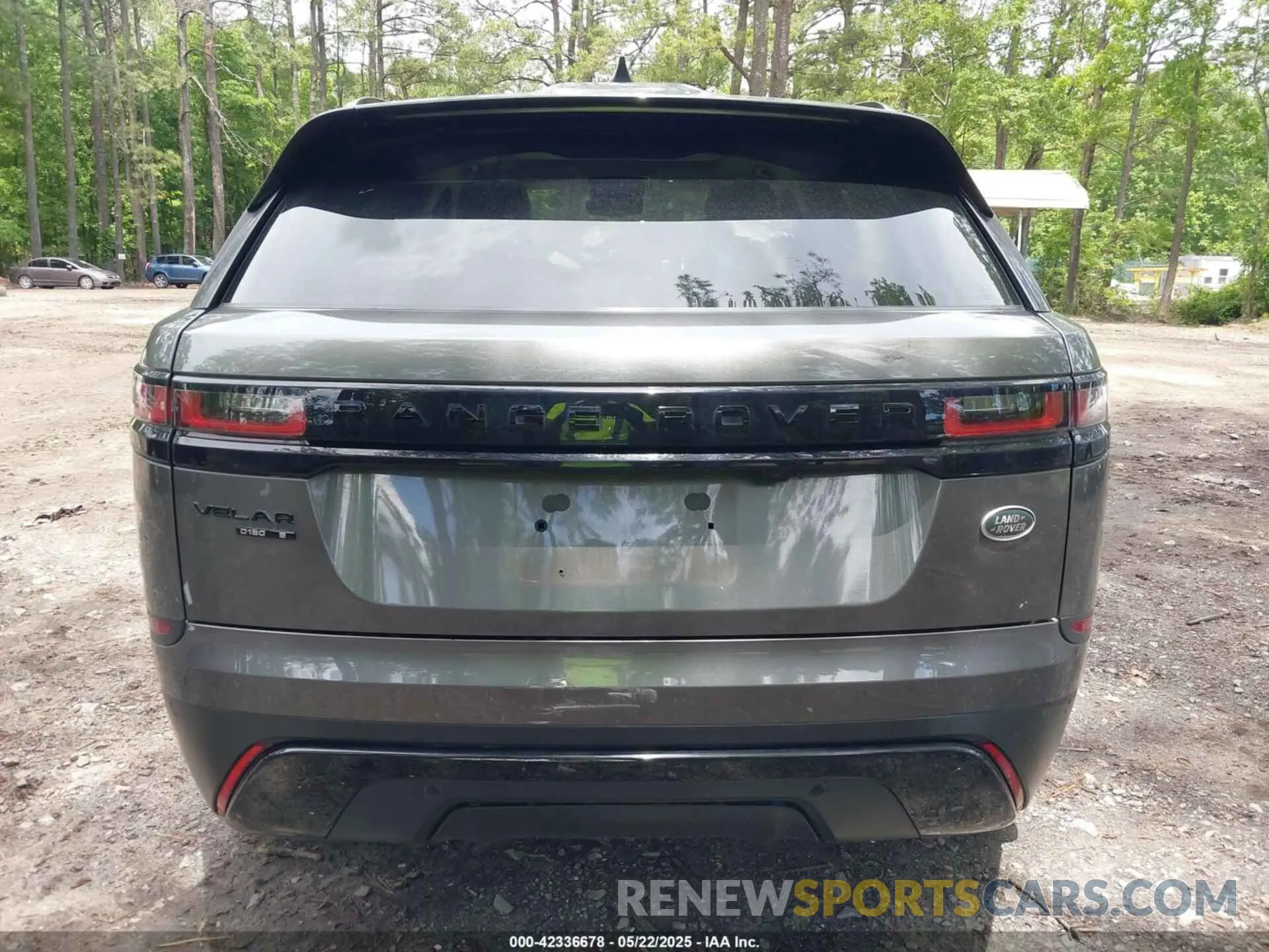 17 fotografías del automóvil dañado SALYB2EN5KA227073 LAND ROVER RANGE ROVER VELAR 2019