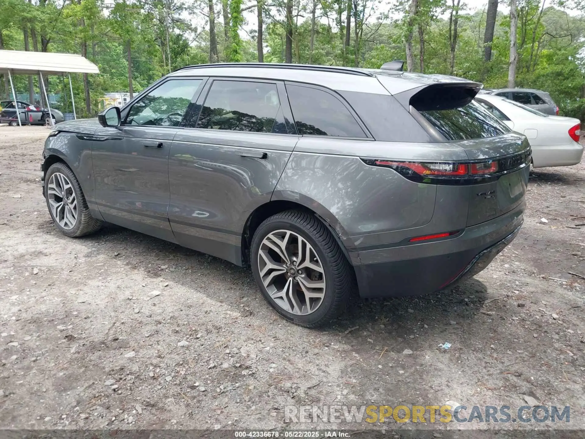 3 fotografías del automóvil dañado SALYB2EN5KA227073 LAND ROVER RANGE ROVER VELAR 2019