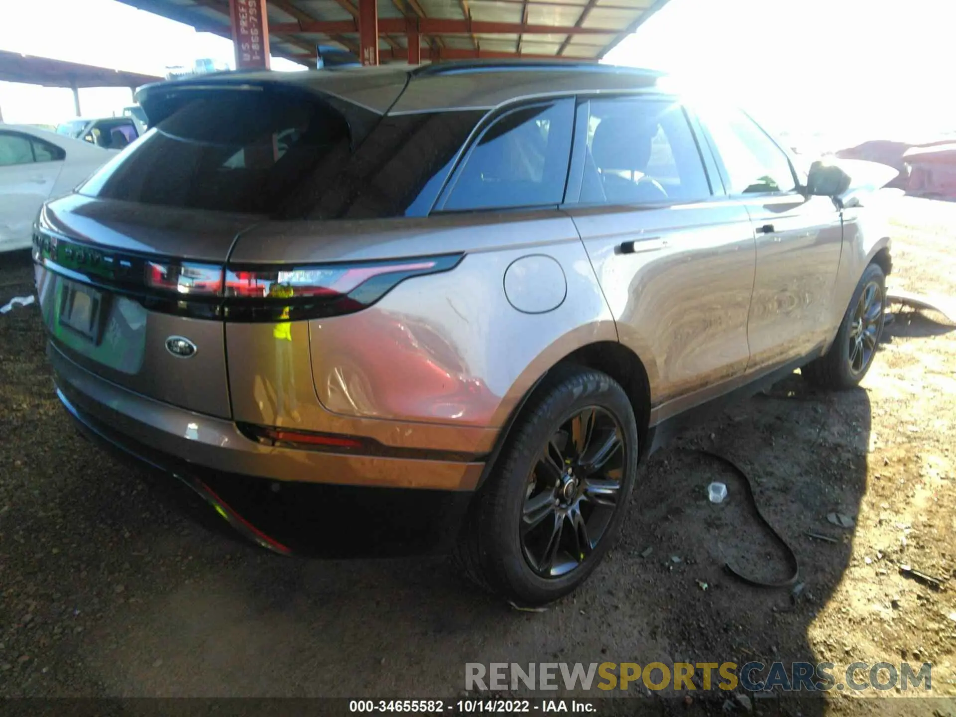 4 fotografías del automóvil dañado SALYB2EX1KA217805 LAND ROVER RANGE ROVER VELAR 2019