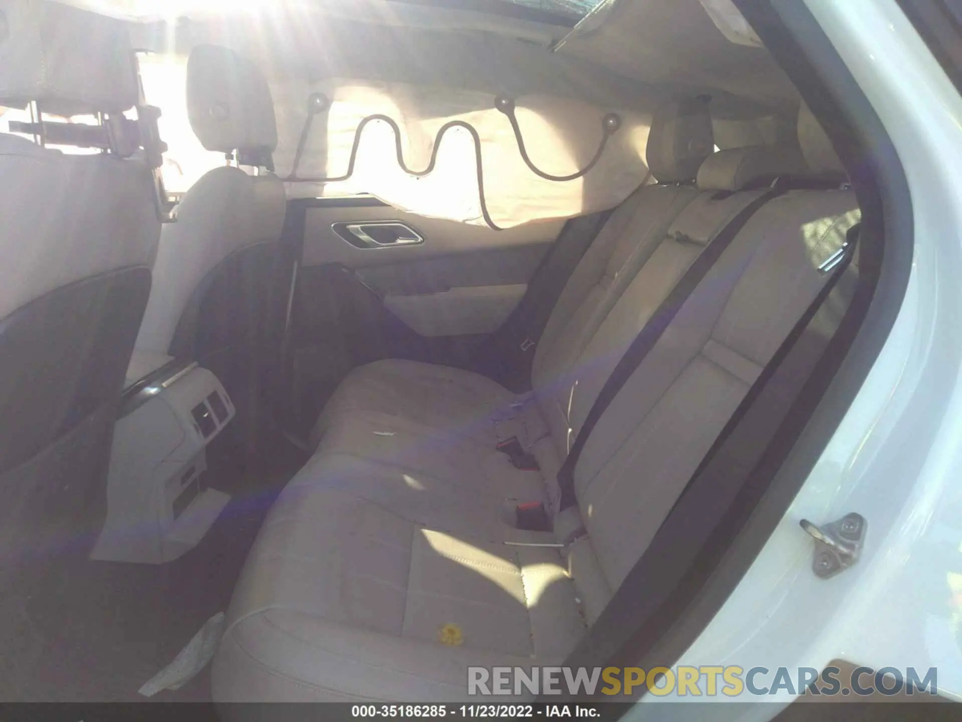 8 fotografías del automóvil dañado SALYB2EX2KA785318 LAND ROVER RANGE ROVER VELAR 2019