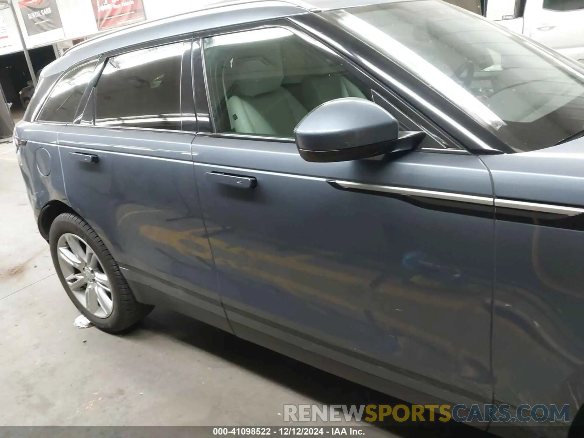 13 fotografías del automóvil dañado SALYB2EX8KA234570 LAND ROVER RANGE ROVER VELAR 2019