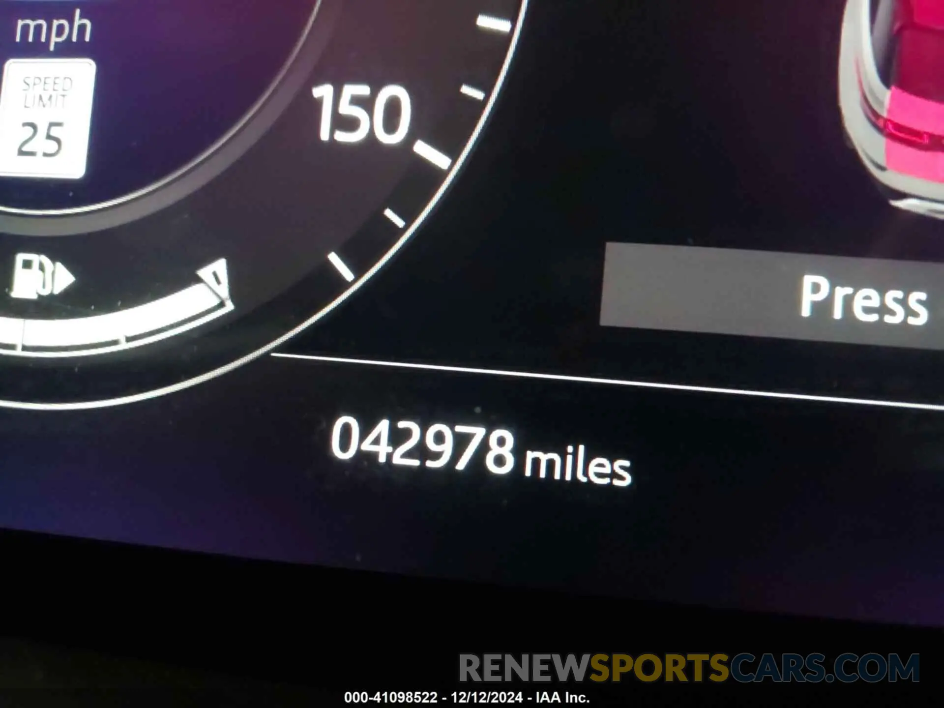 15 fotografías del automóvil dañado SALYB2EX8KA234570 LAND ROVER RANGE ROVER VELAR 2019