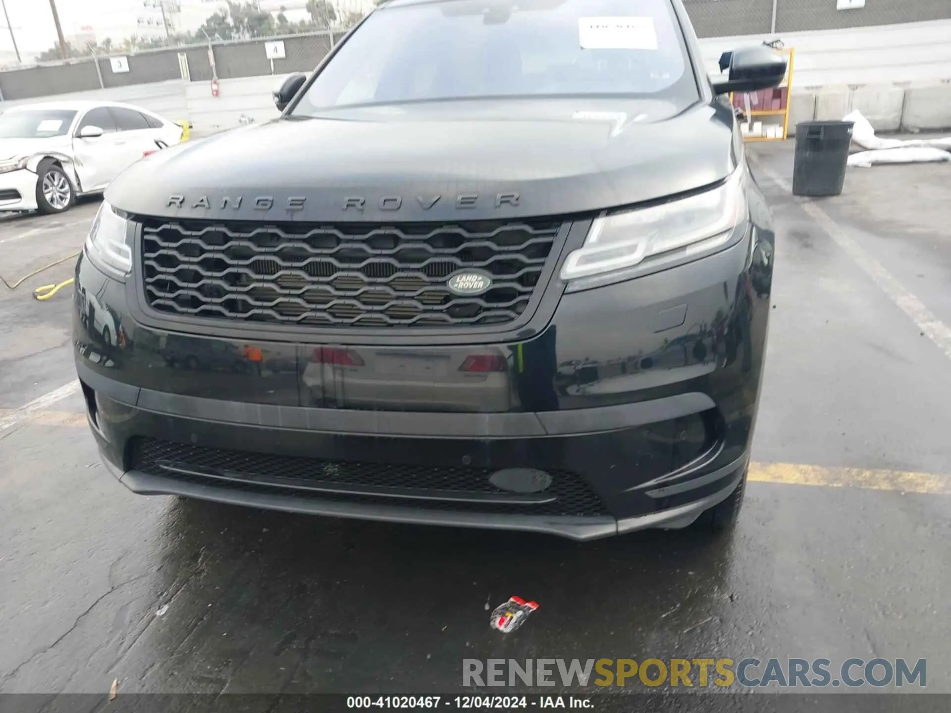11 fotografías del automóvil dañado SALYB2EX9KA783453 LAND ROVER RANGE ROVER VELAR 2019