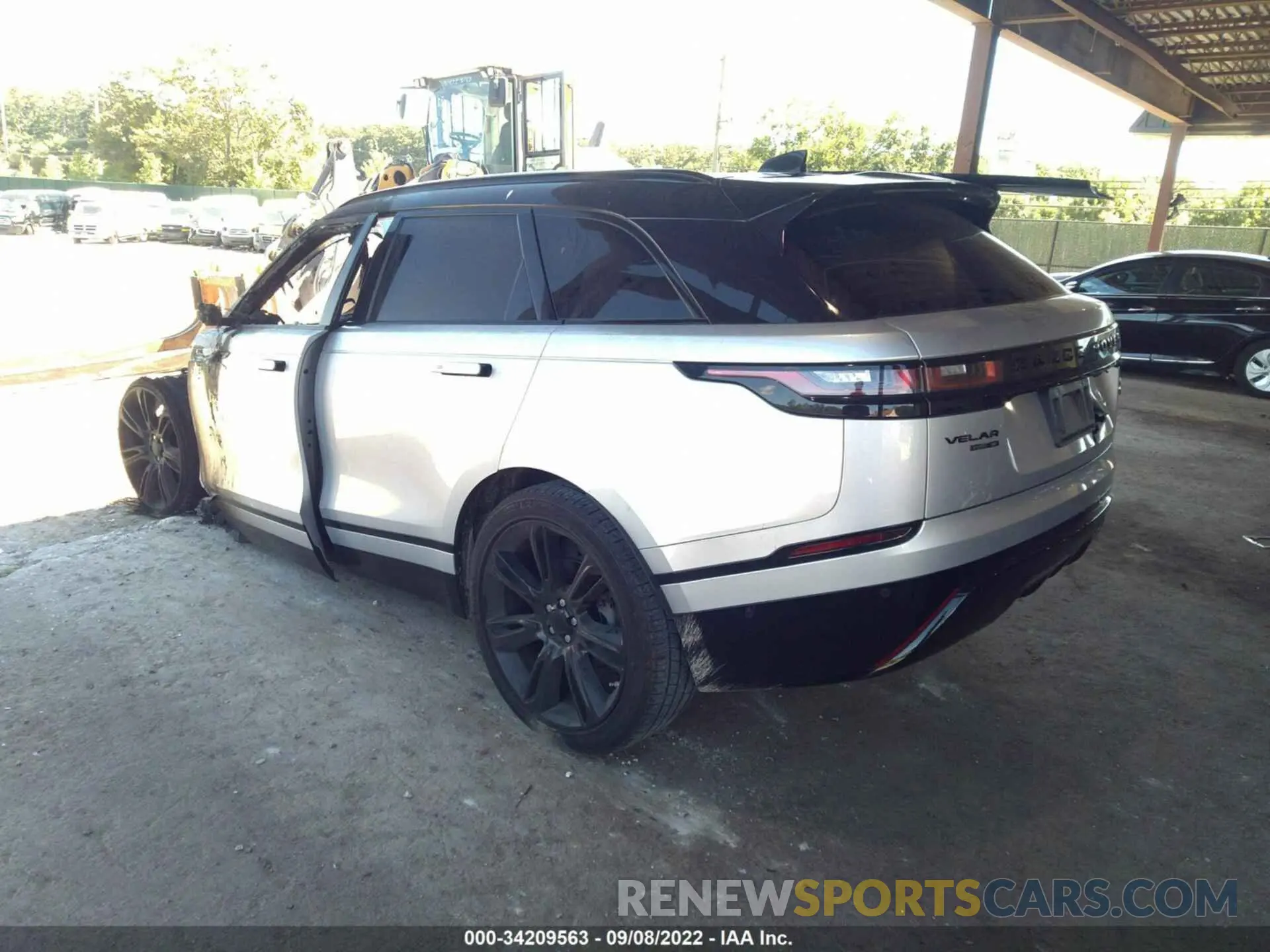 3 fotografías del automóvil dañado SALYL2EX2KA201187 LAND ROVER RANGE ROVER VELAR 2019
