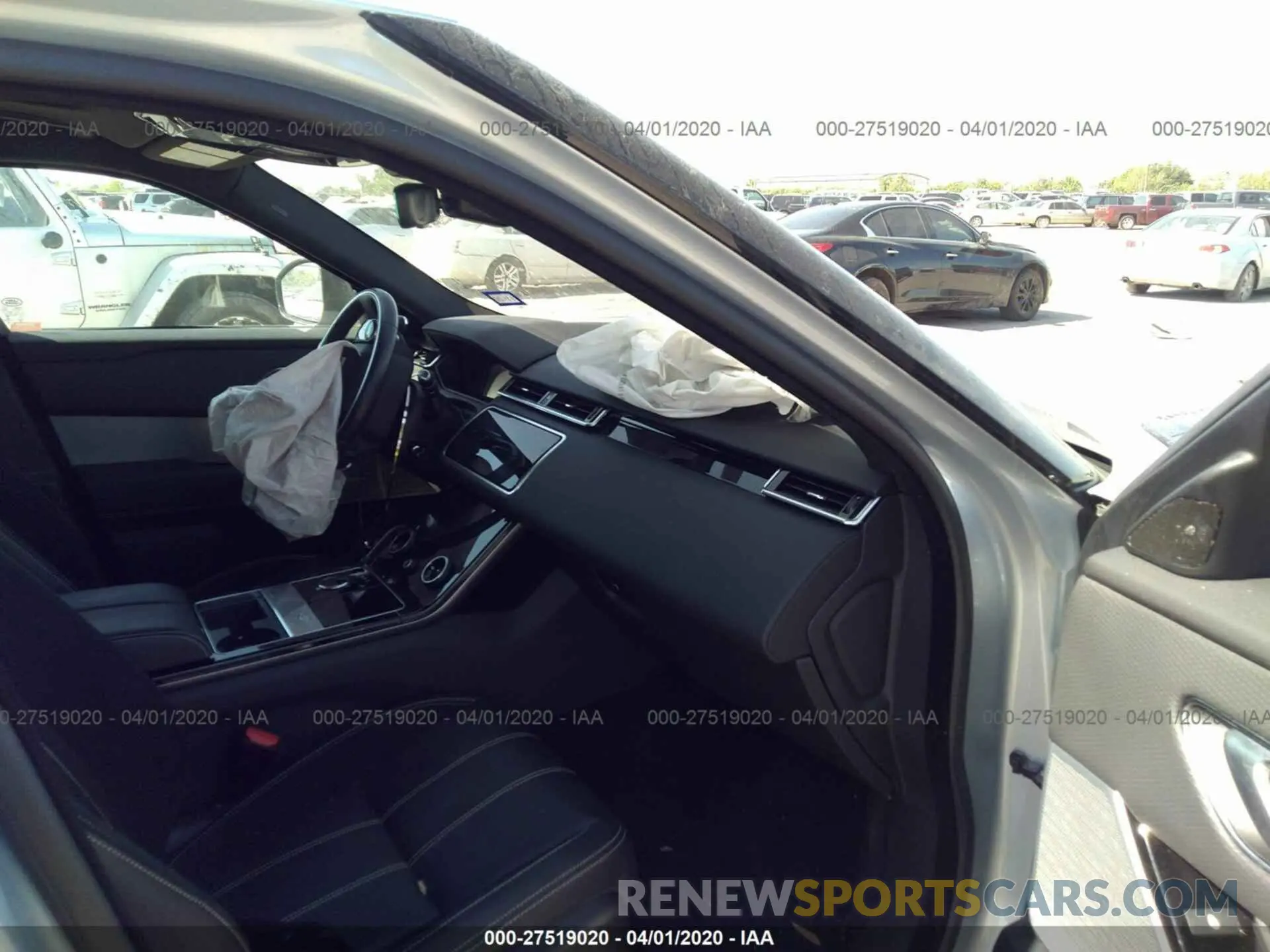 5 fotografías del automóvil dañado SALYL2EX4KA779677 LAND ROVER RANGE ROVER VELAR 2019