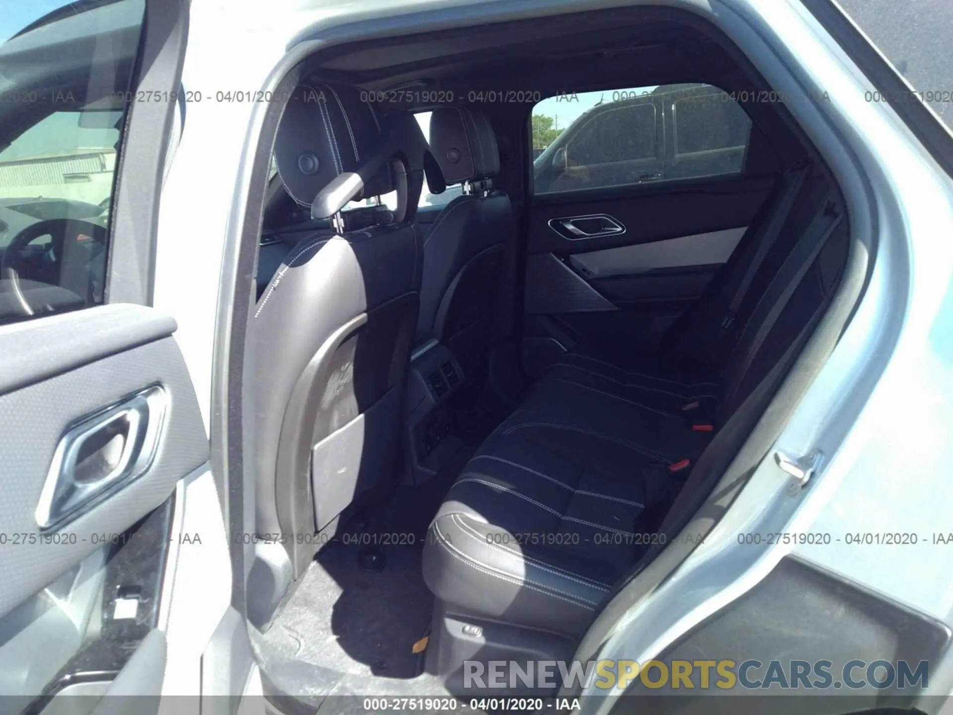 8 fotografías del automóvil dañado SALYL2EX4KA779677 LAND ROVER RANGE ROVER VELAR 2019