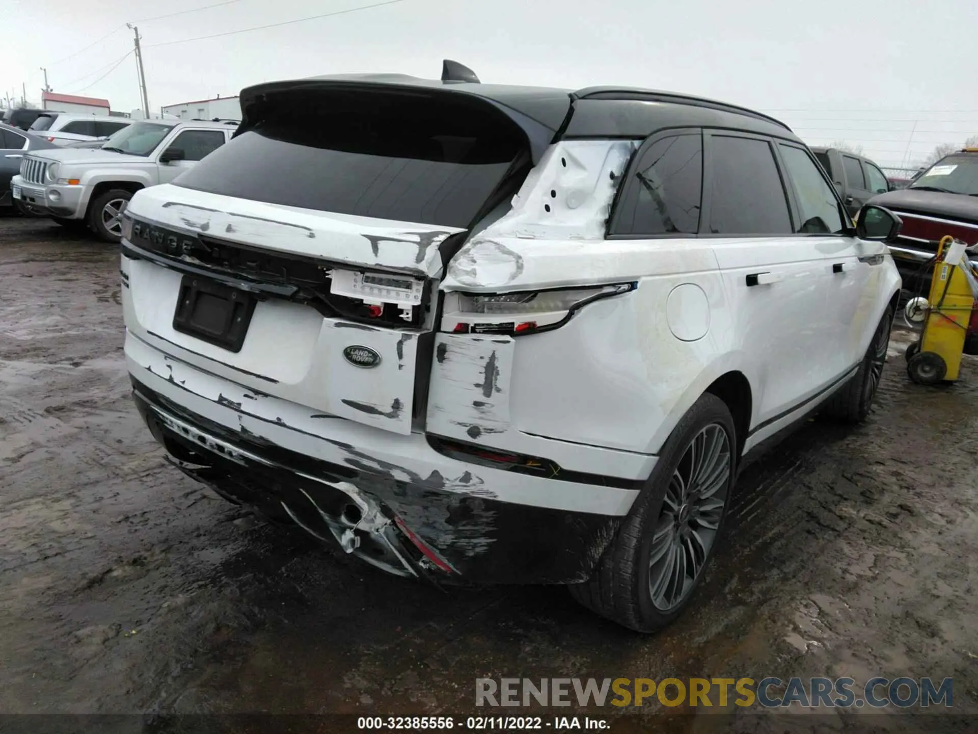 4 fotografías del automóvil dañado SALYL2EX6KA779499 LAND ROVER RANGE ROVER VELAR 2019