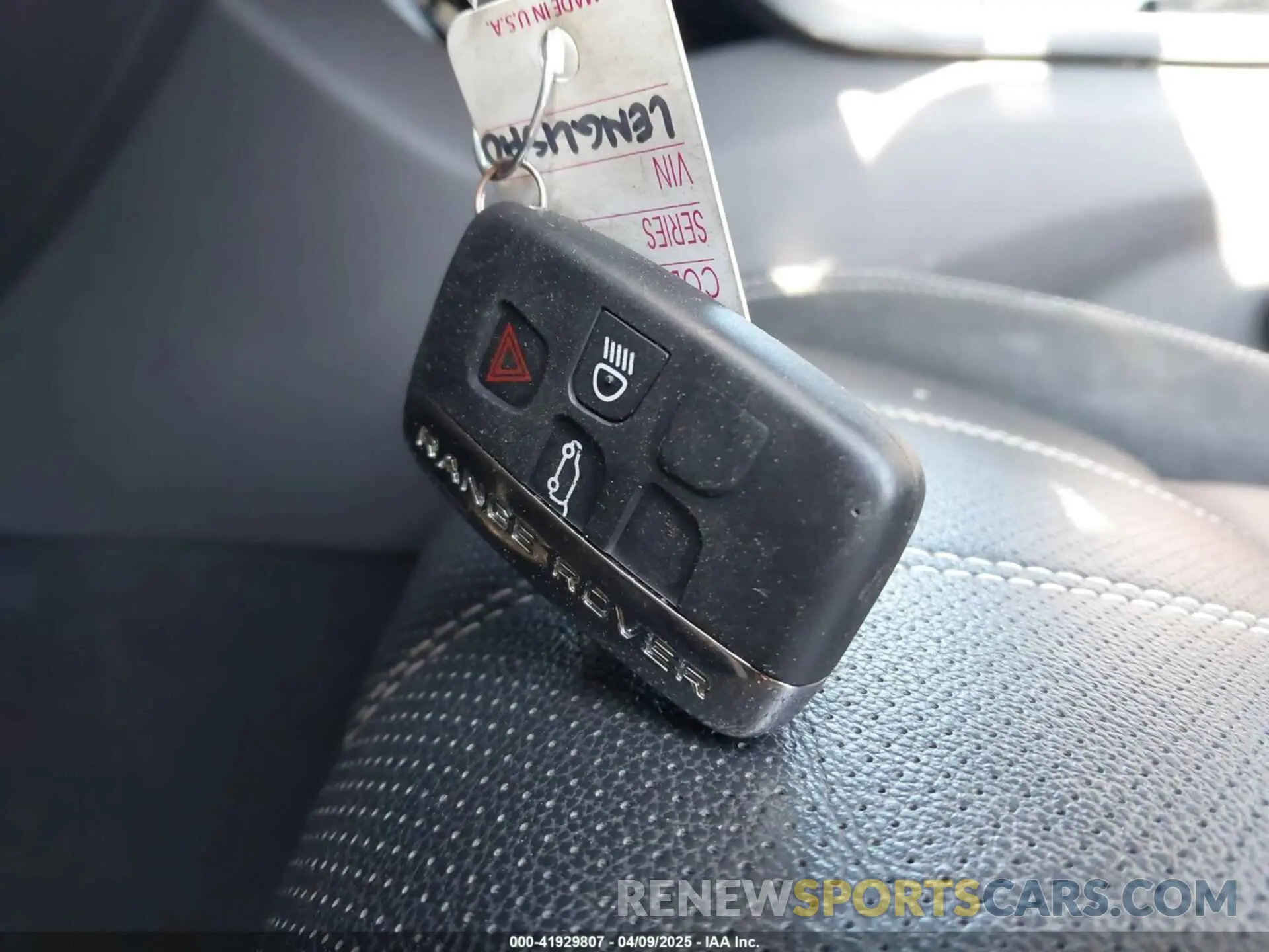 11 fotografías del automóvil dañado SALYL2EX7KA784128 LAND ROVER RANGE ROVER VELAR 2019