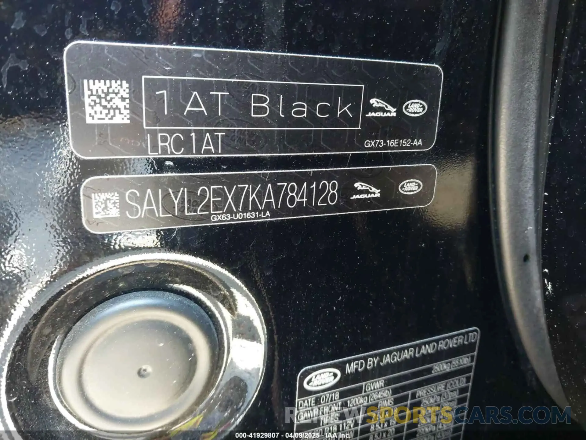 9 fotografías del automóvil dañado SALYL2EX7KA784128 LAND ROVER RANGE ROVER VELAR 2019