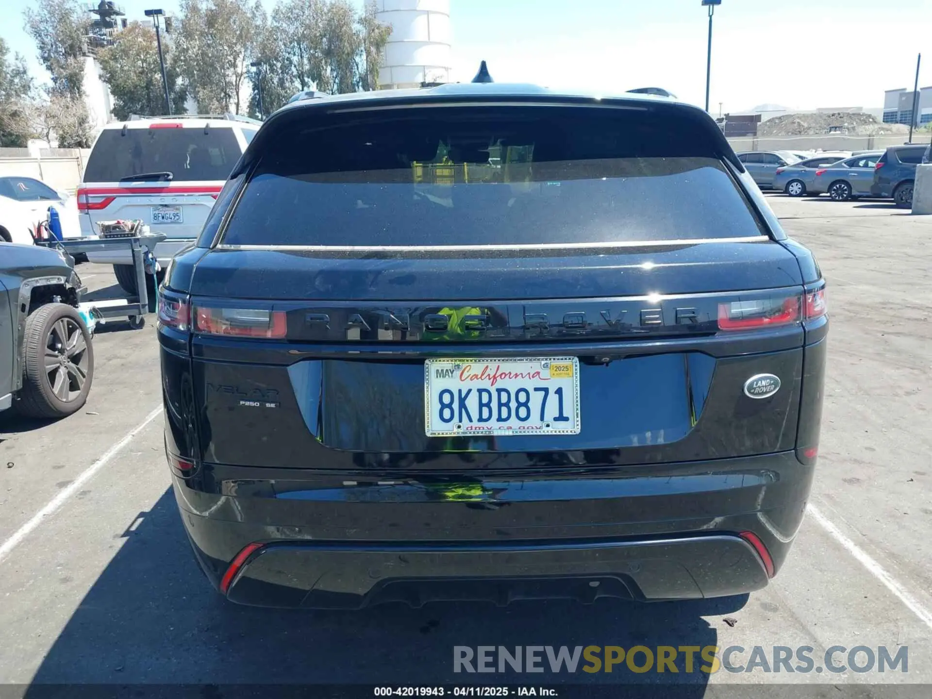 17 fotografías del automóvil dañado SALYL2EXXKA217654 LAND ROVER RANGE ROVER VELAR 2019
