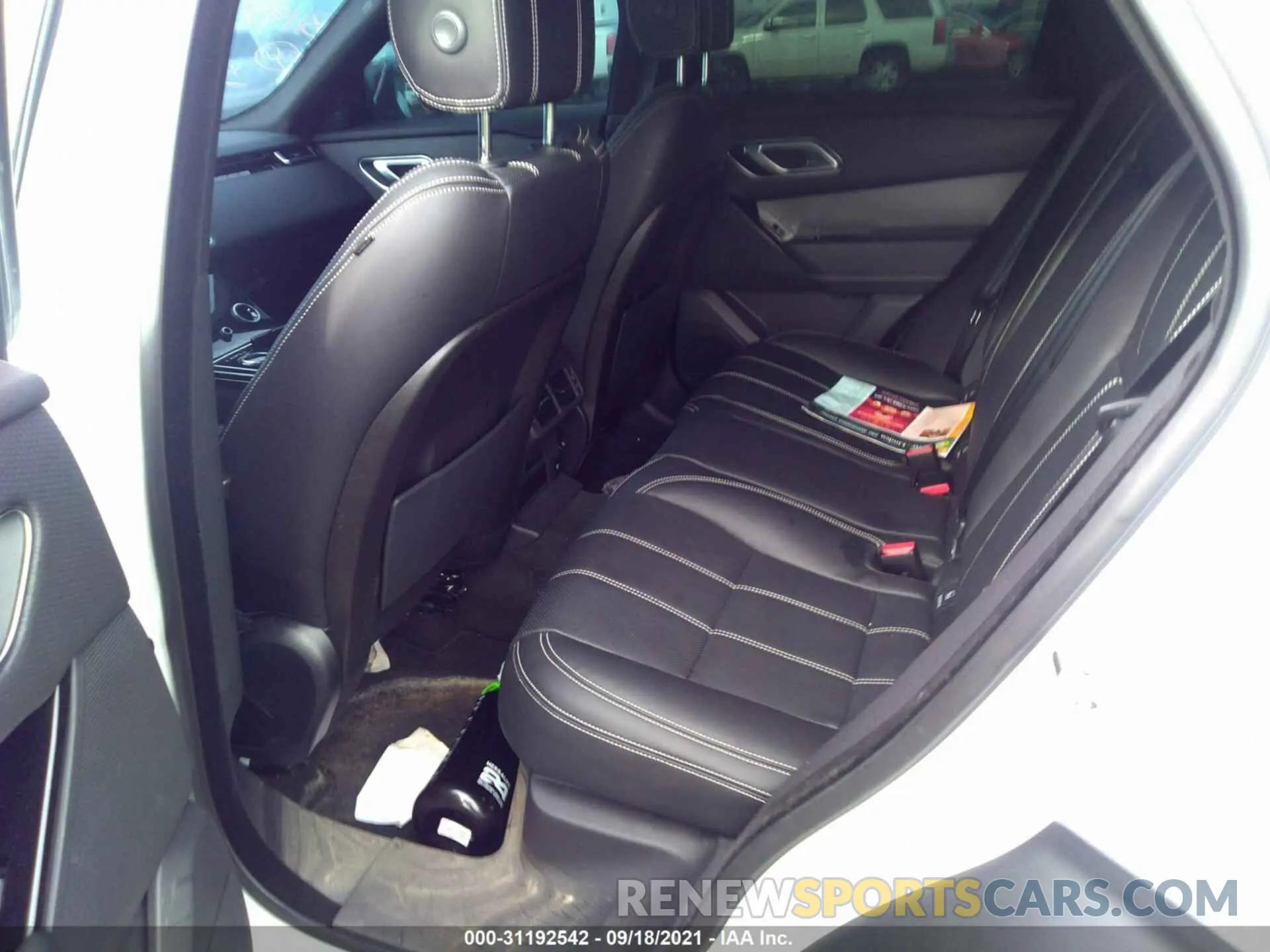 8 fotografías del automóvil dañado SALYB2EX0LA278001 LAND ROVER RANGE ROVER VELAR 2020