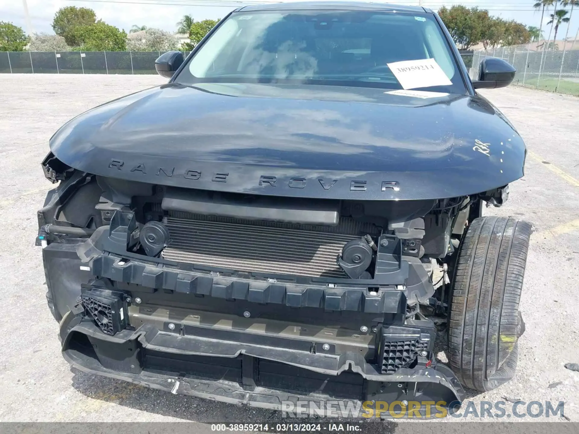 20 fotografías del automóvil dañado SALYB2EX2LA295172 LAND ROVER RANGE ROVER VELAR 2020