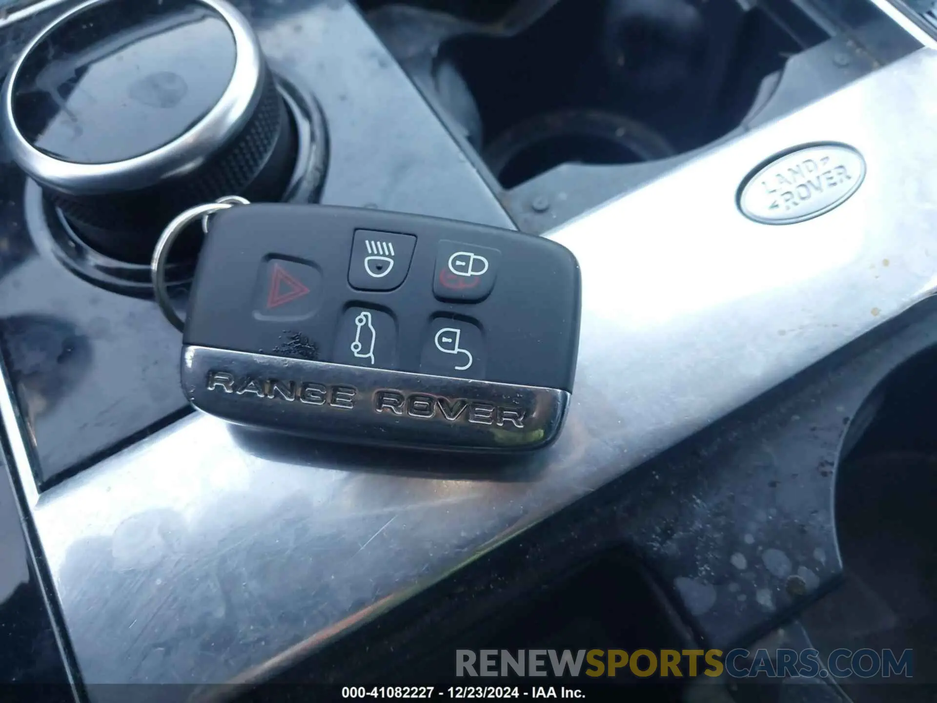 11 fotografías del automóvil dañado SALYB2EX3LA248037 LAND ROVER RANGE ROVER VELAR 2020