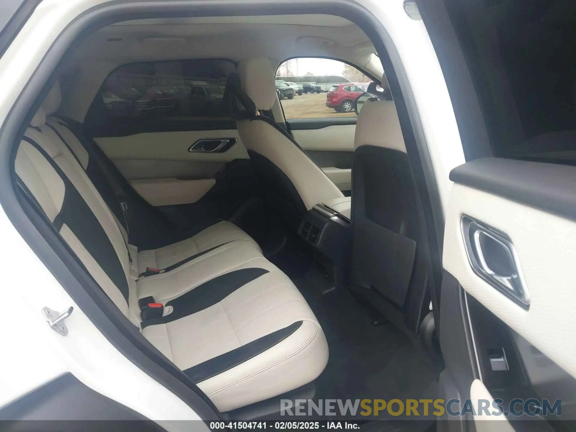 8 fotografías del automóvil dañado SALYB2EX4LA238438 LAND ROVER RANGE ROVER VELAR 2020