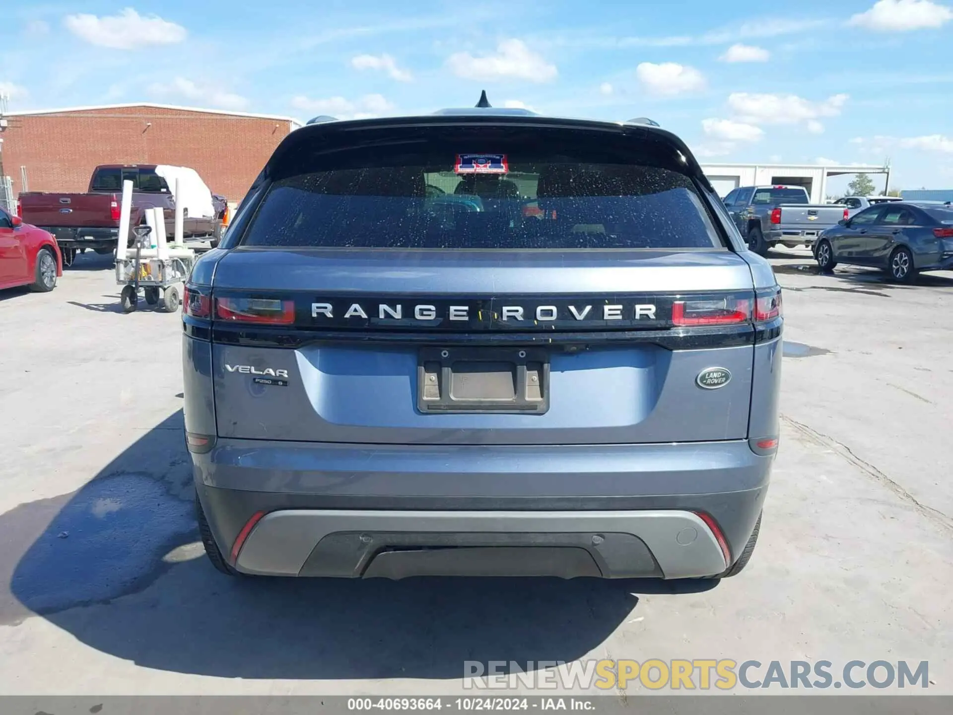 16 fotografías del automóvil dañado SALYB2EX4LA240383 LAND ROVER RANGE ROVER VELAR 2020