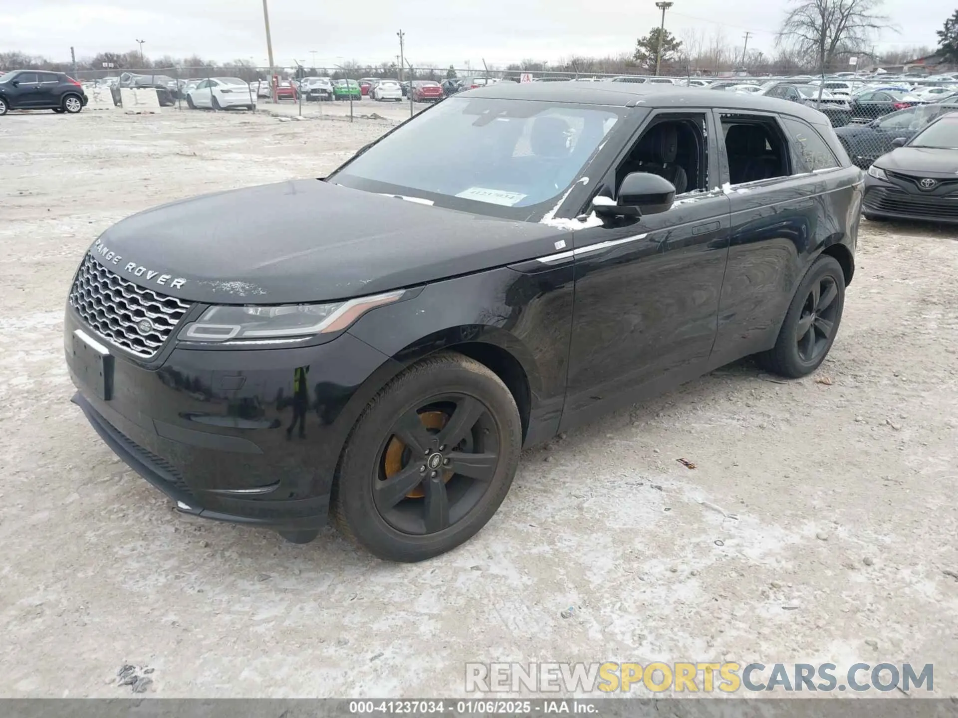 2 fotografías del automóvil dañado SALYB2EX5LA239033 LAND ROVER RANGE ROVER VELAR 2020