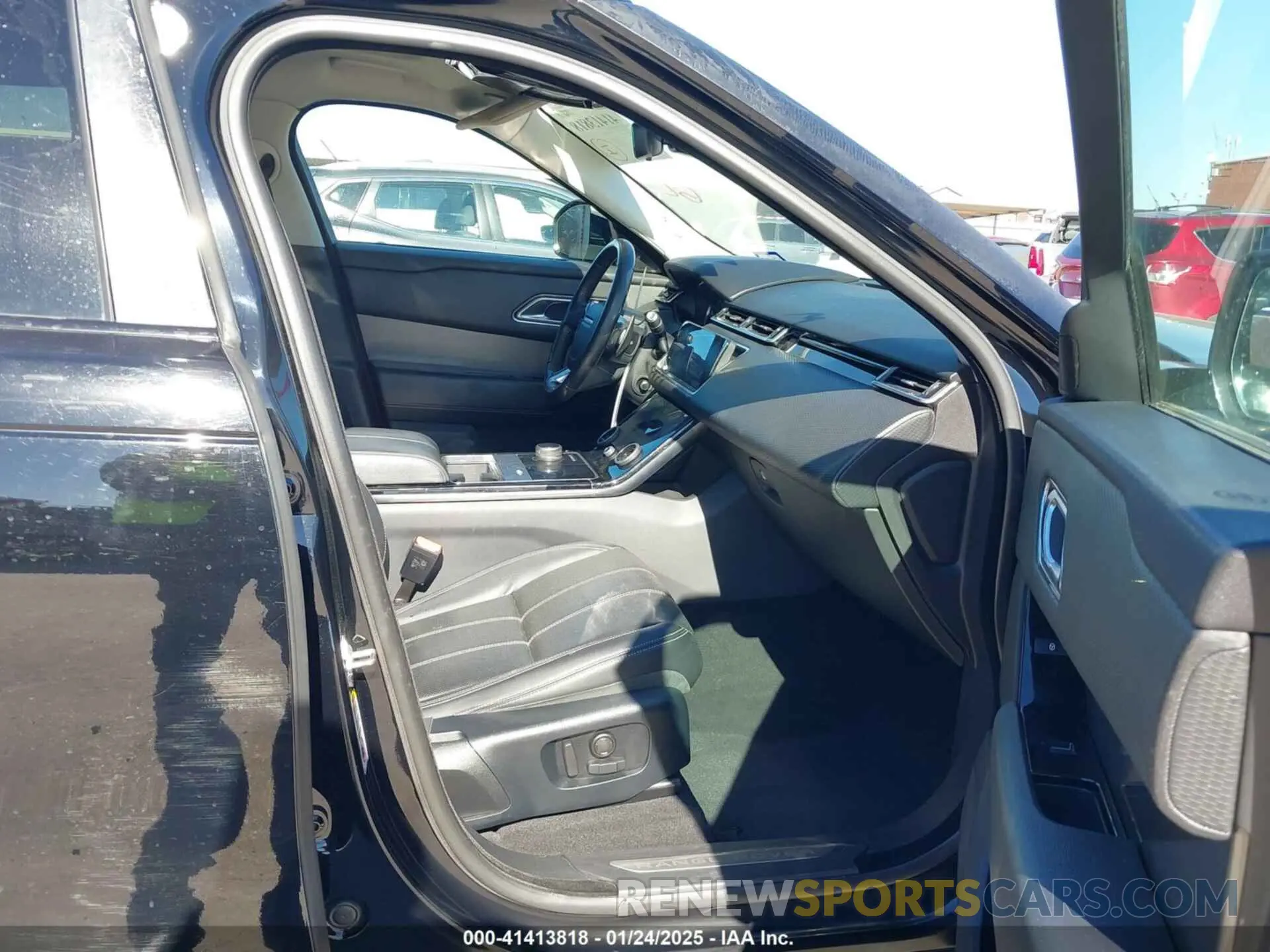 5 fotografías del automóvil dañado SALYB2EX5LA267088 LAND ROVER RANGE ROVER VELAR 2020