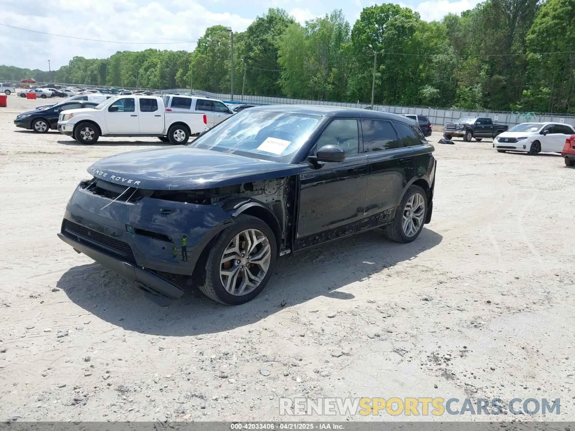 2 fotografías del automóvil dañado SALYB2EX5LA277829 LAND ROVER RANGE ROVER VELAR 2020