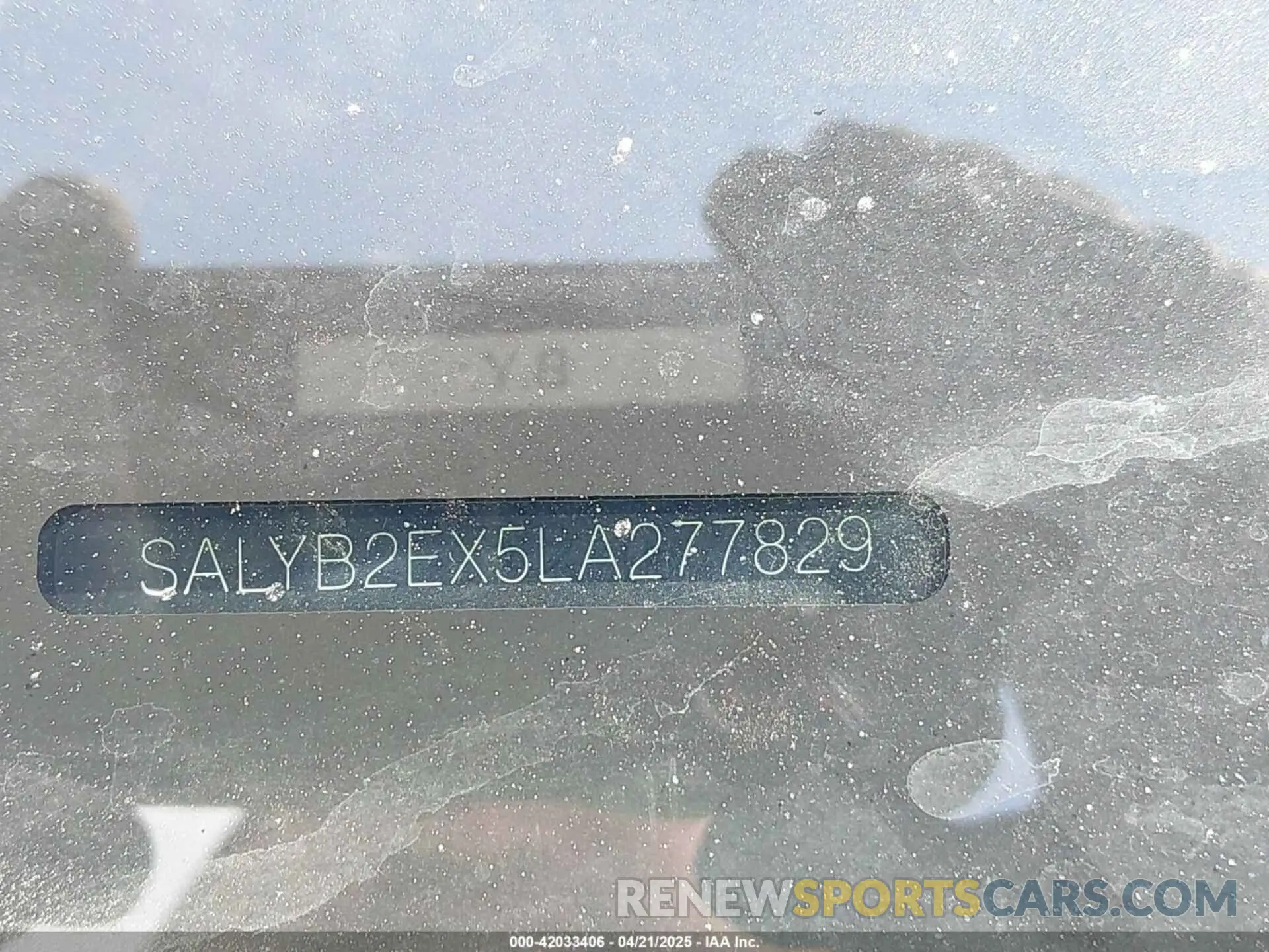 9 fotografías del automóvil dañado SALYB2EX5LA277829 LAND ROVER RANGE ROVER VELAR 2020