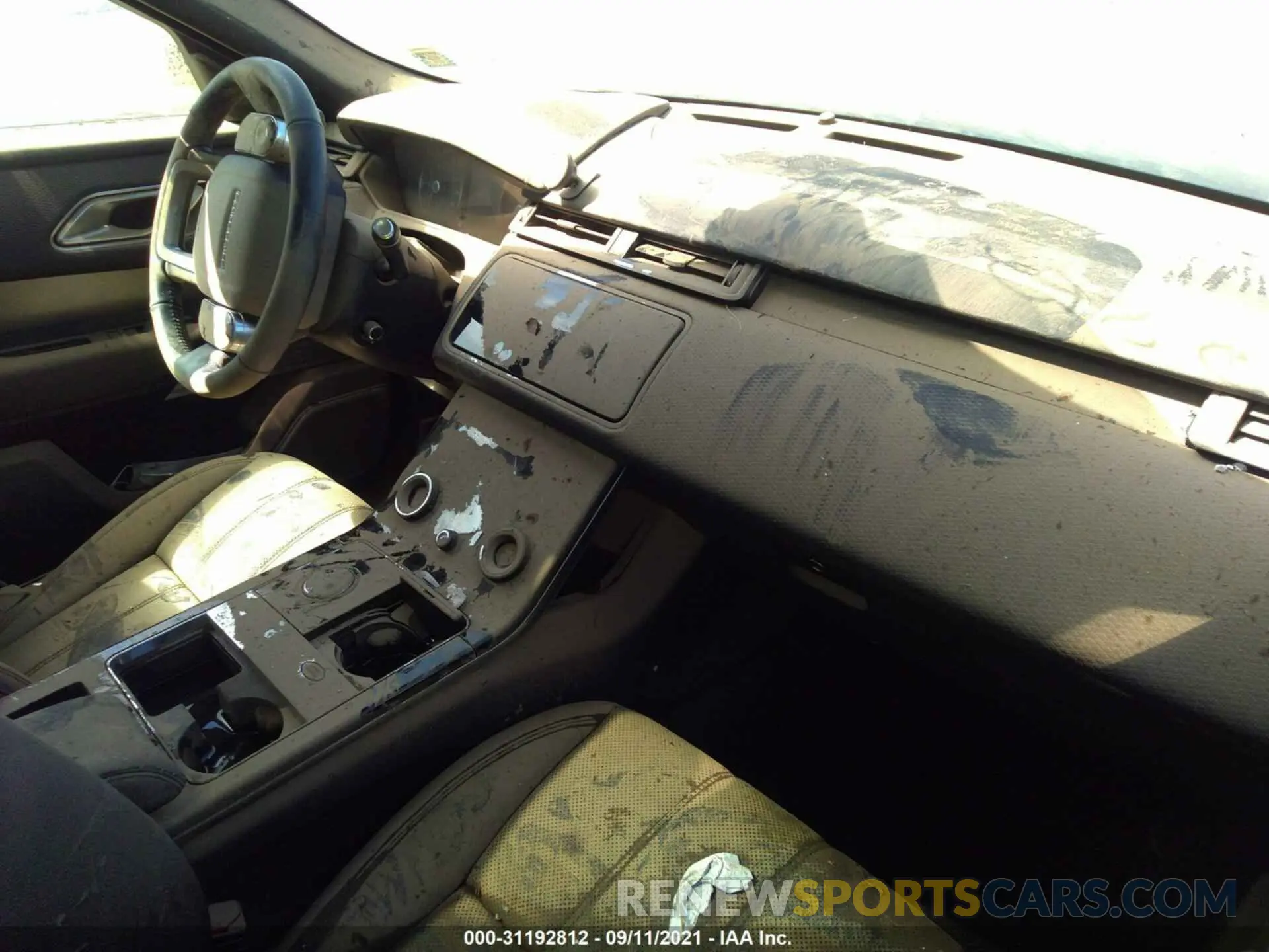 5 fotografías del automóvil dañado SALYB2EX6LA296101 LAND ROVER RANGE ROVER VELAR 2020