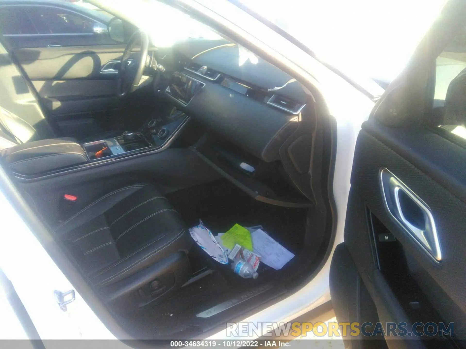 5 fotografías del automóvil dañado SALYB2EX7LA269750 LAND ROVER RANGE ROVER VELAR 2020