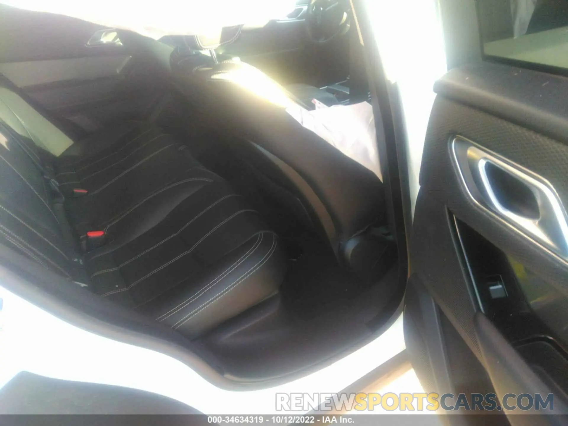 8 fotografías del automóvil dañado SALYB2EX7LA269750 LAND ROVER RANGE ROVER VELAR 2020