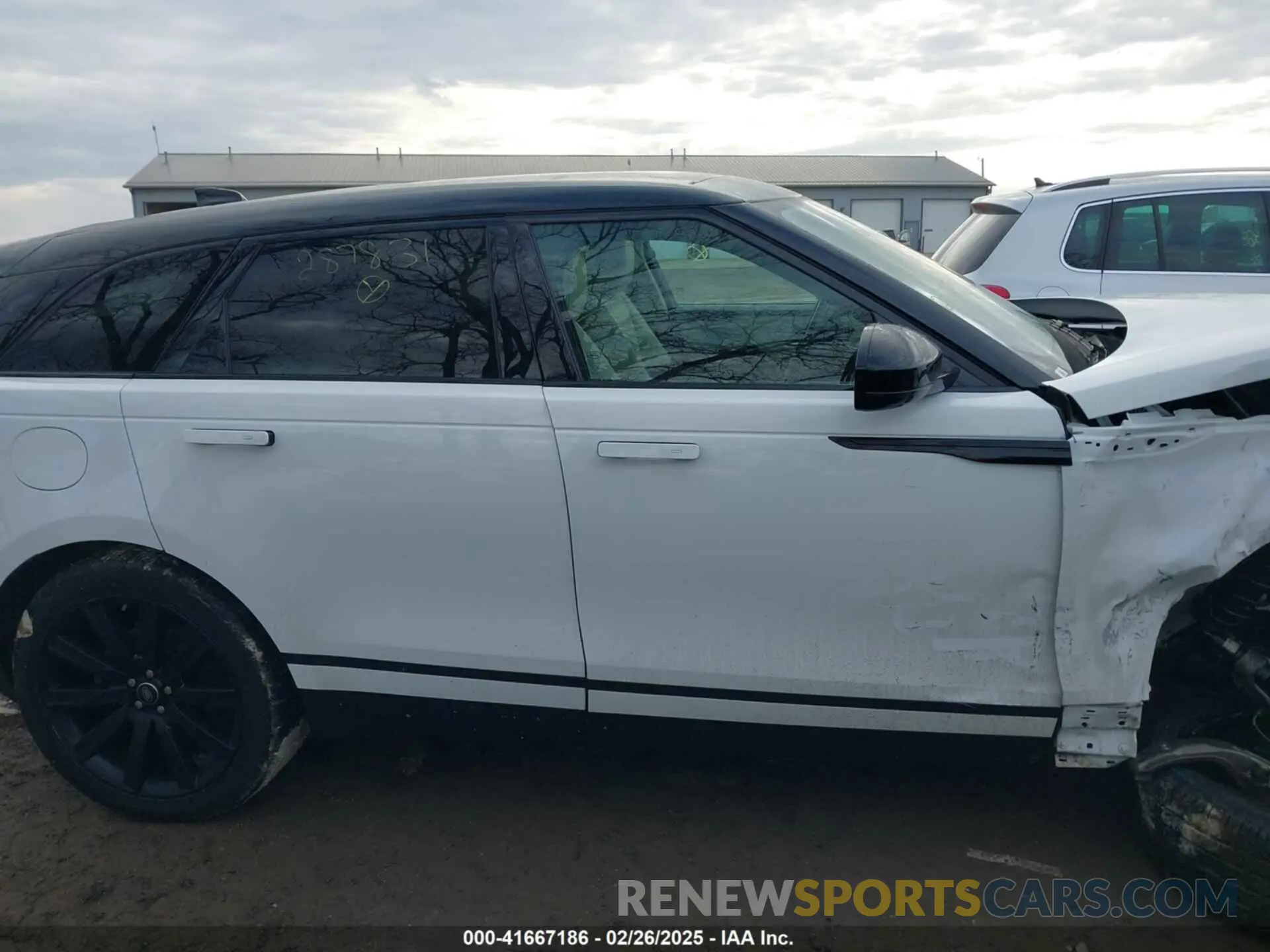 12 fotografías del automóvil dañado SALYB2EX9LA287831 LAND ROVER RANGE ROVER VELAR 2020