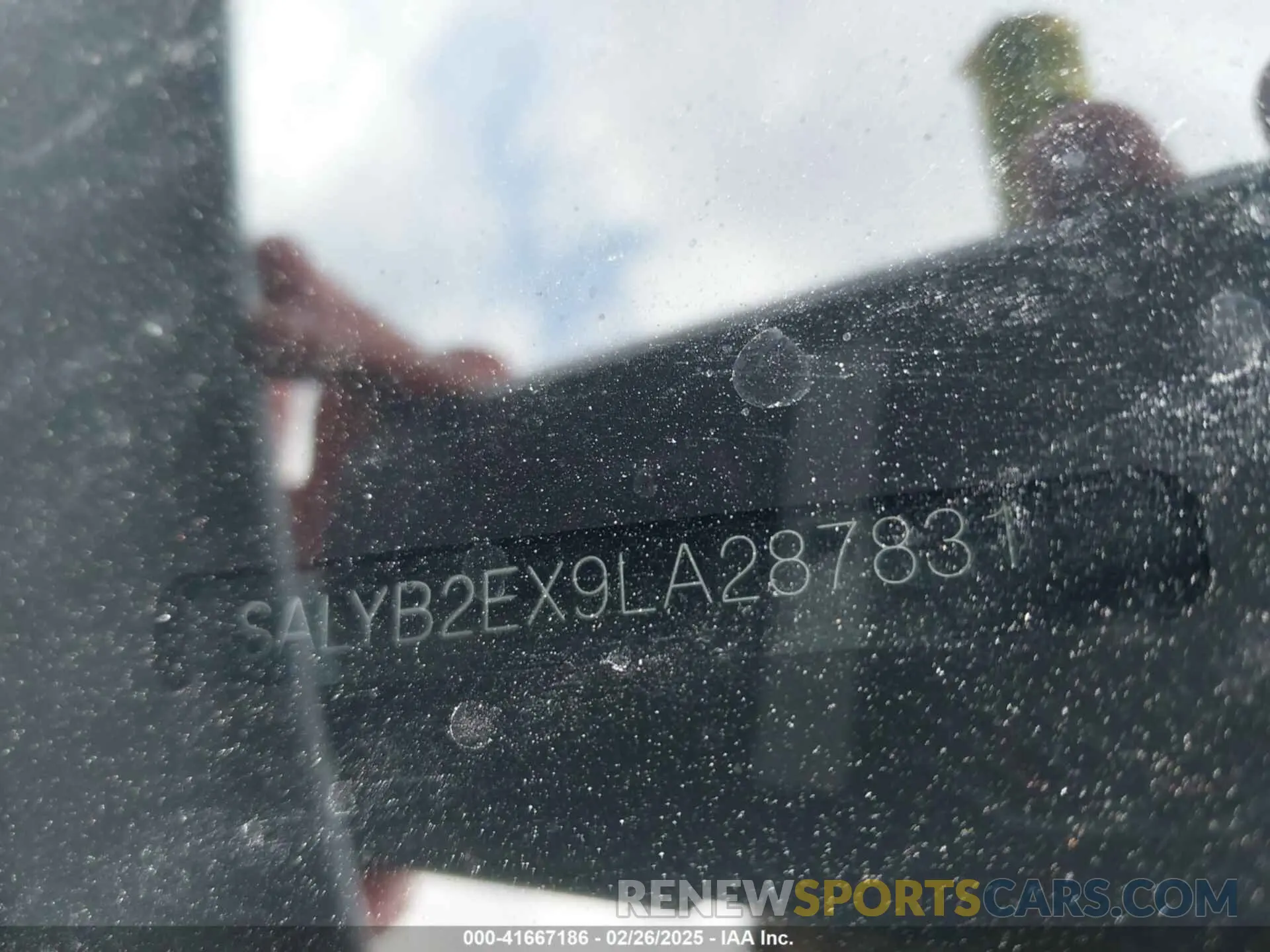 9 fotografías del automóvil dañado SALYB2EX9LA287831 LAND ROVER RANGE ROVER VELAR 2020