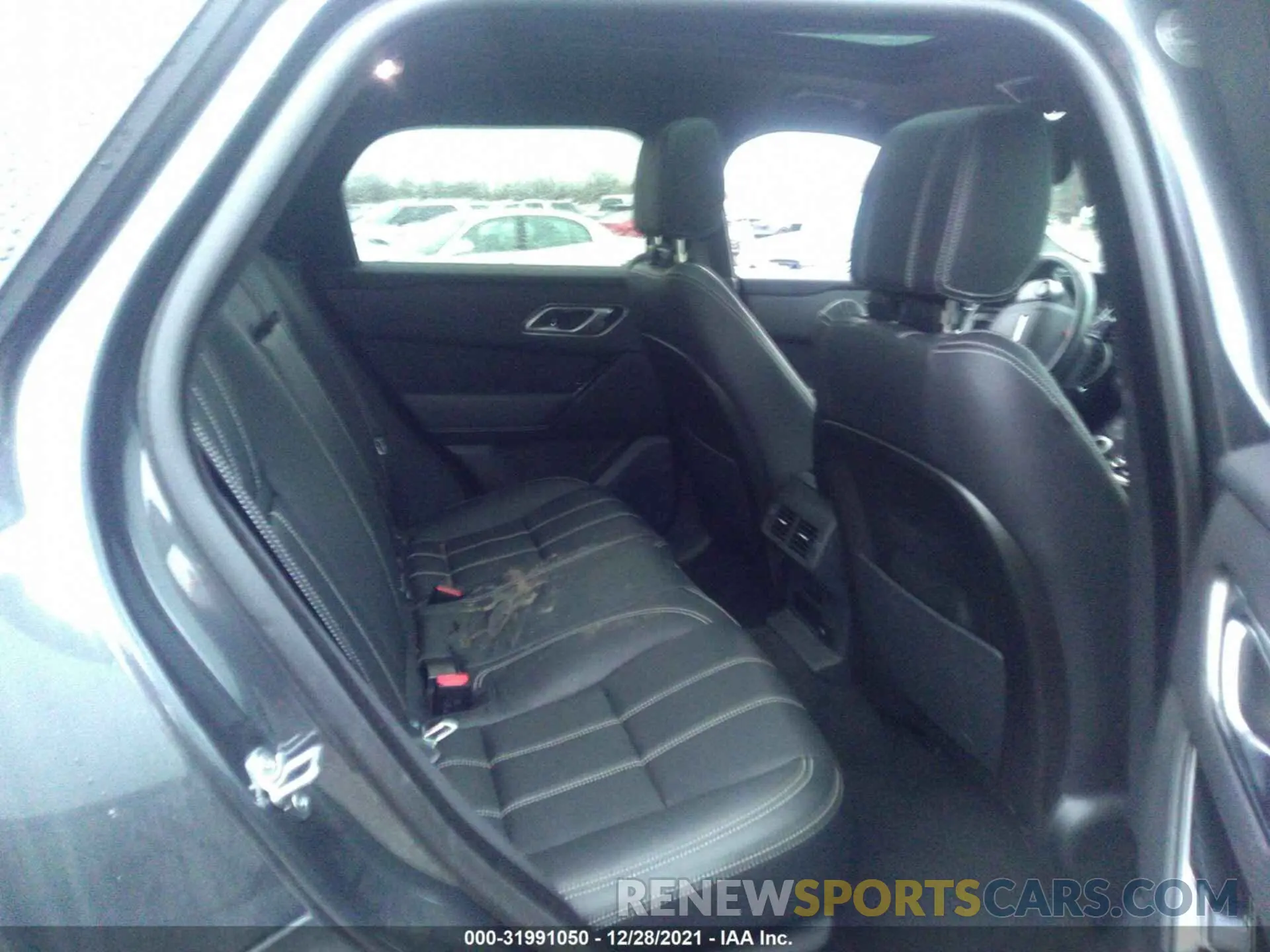 8 fotografías del automóvil dañado SALYB2FV0LA254892 LAND ROVER RANGE ROVER VELAR 2020