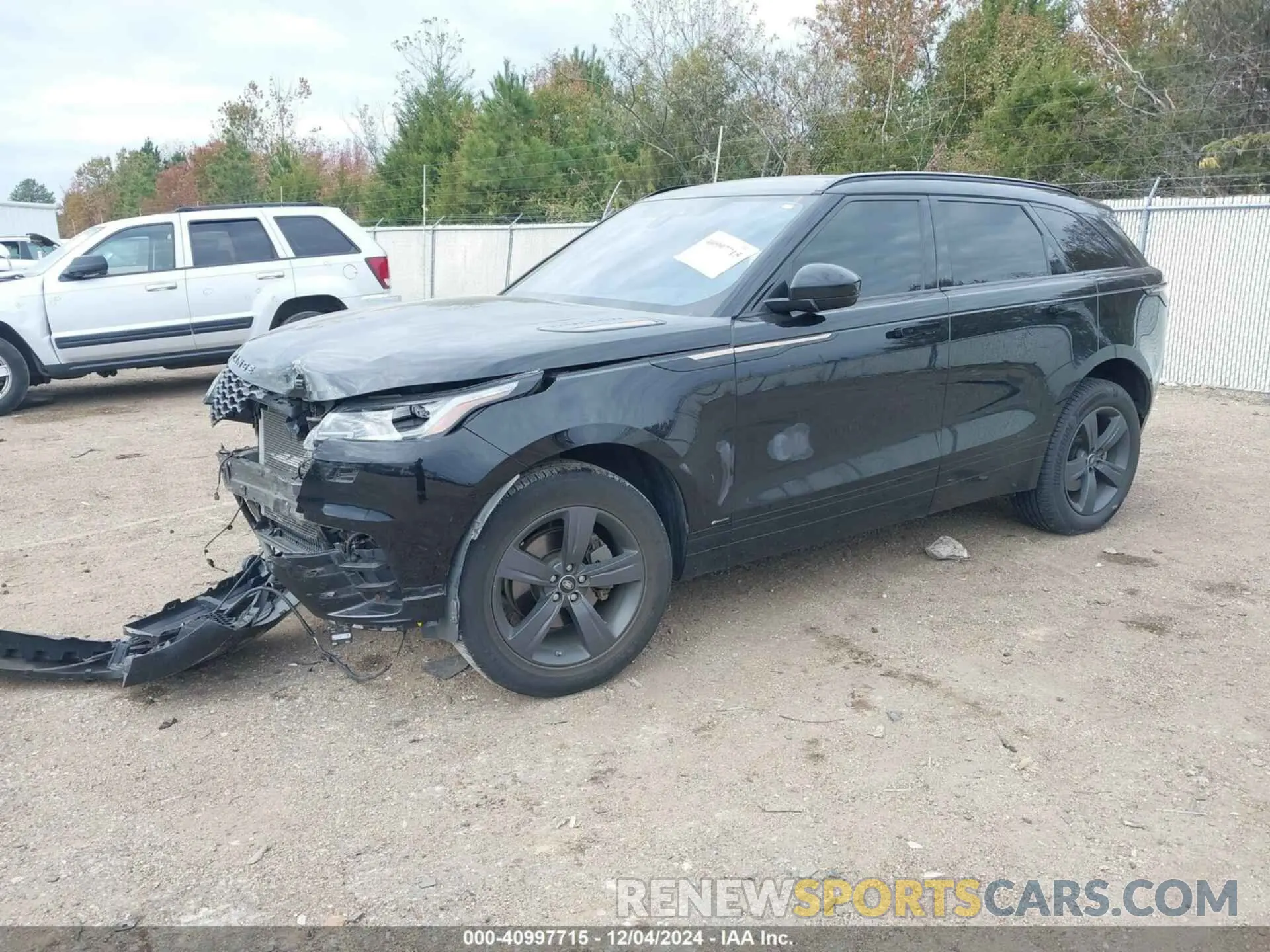 2 fotografías del automóvil dañado SALYK2EX2LA246215 LAND ROVER RANGE ROVER VELAR 2020