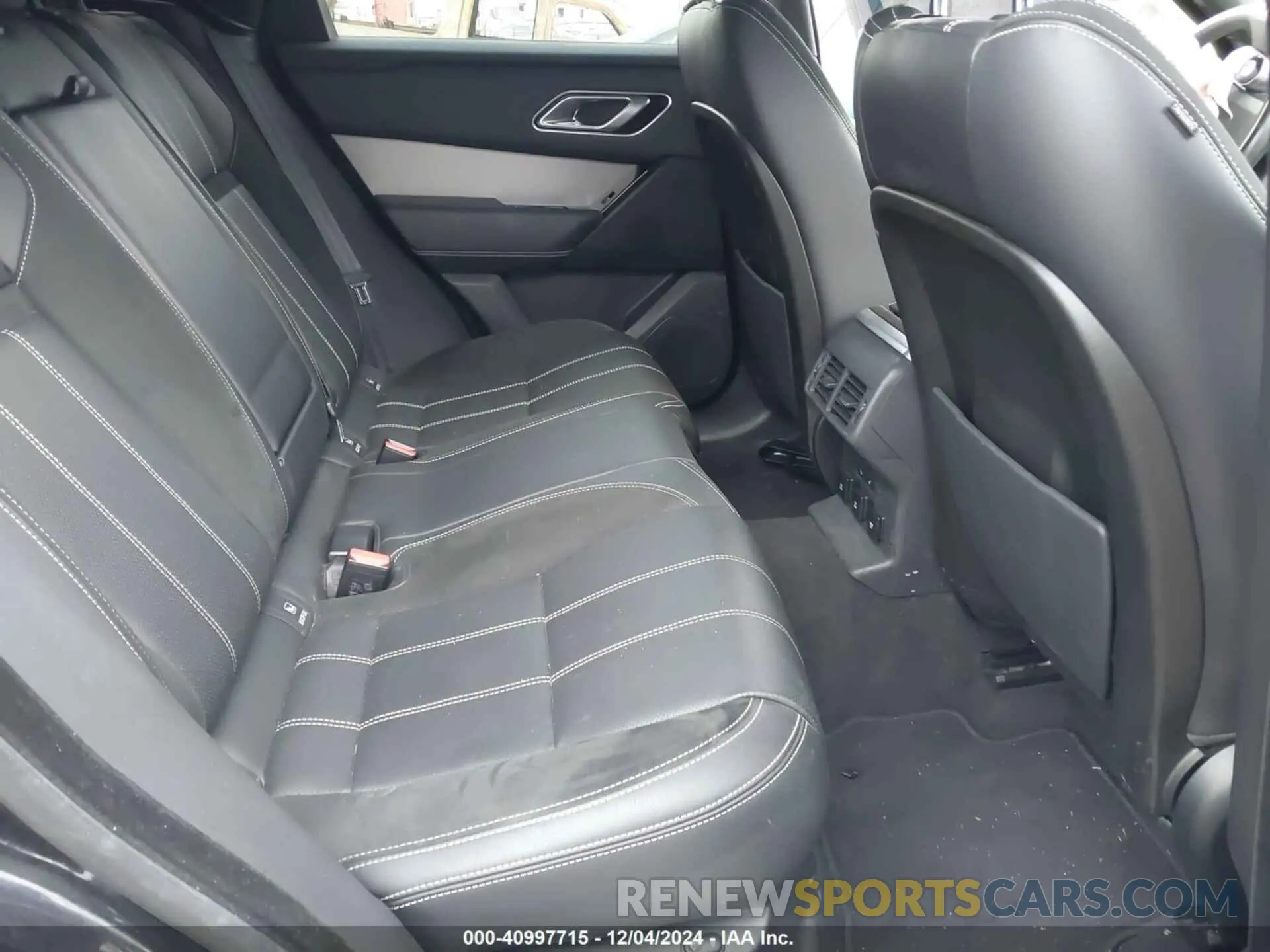 8 fotografías del automóvil dañado SALYK2EX2LA246215 LAND ROVER RANGE ROVER VELAR 2020
