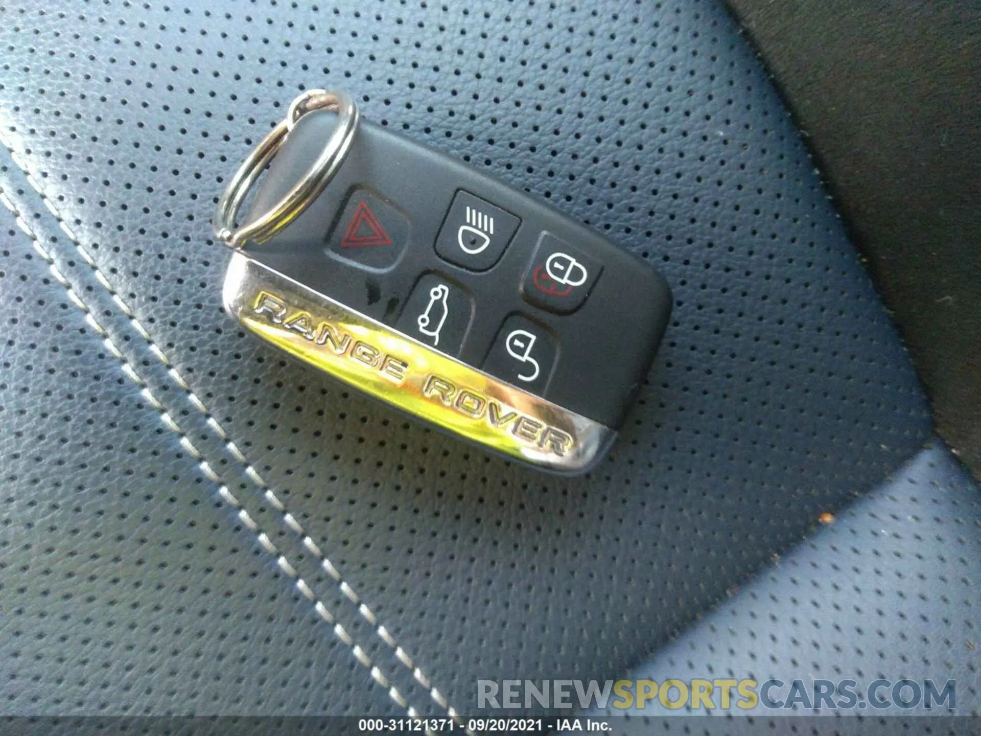 11 fotografías del automóvil dañado SALYK2EX2LA254976 LAND ROVER RANGE ROVER VELAR 2020