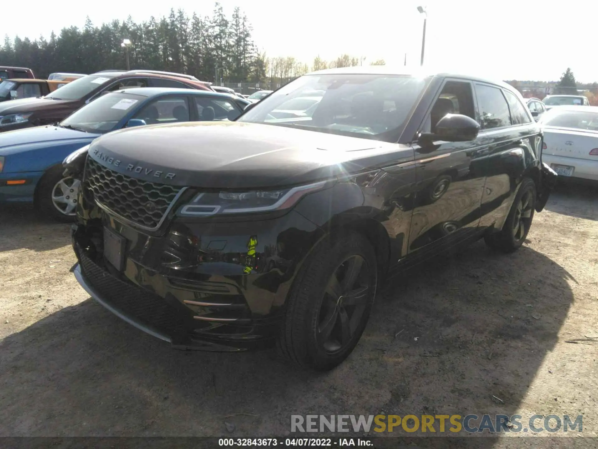 2 fotografías del automóvil dañado SALYK2EX3LA253724 LAND ROVER RANGE ROVER VELAR 2020