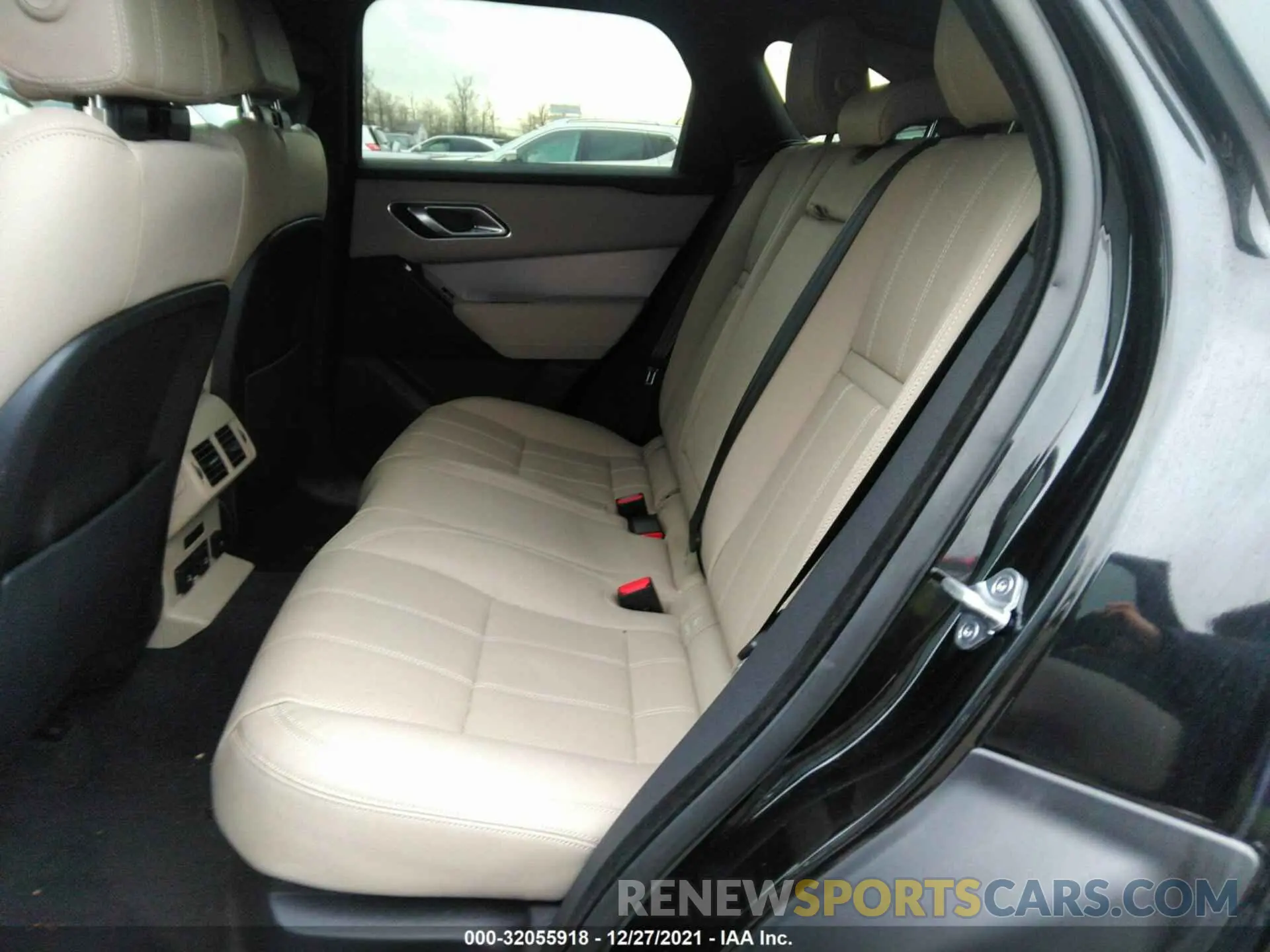 8 fotografías del automóvil dañado SALYK2EX3LA290207 LAND ROVER RANGE ROVER VELAR 2020