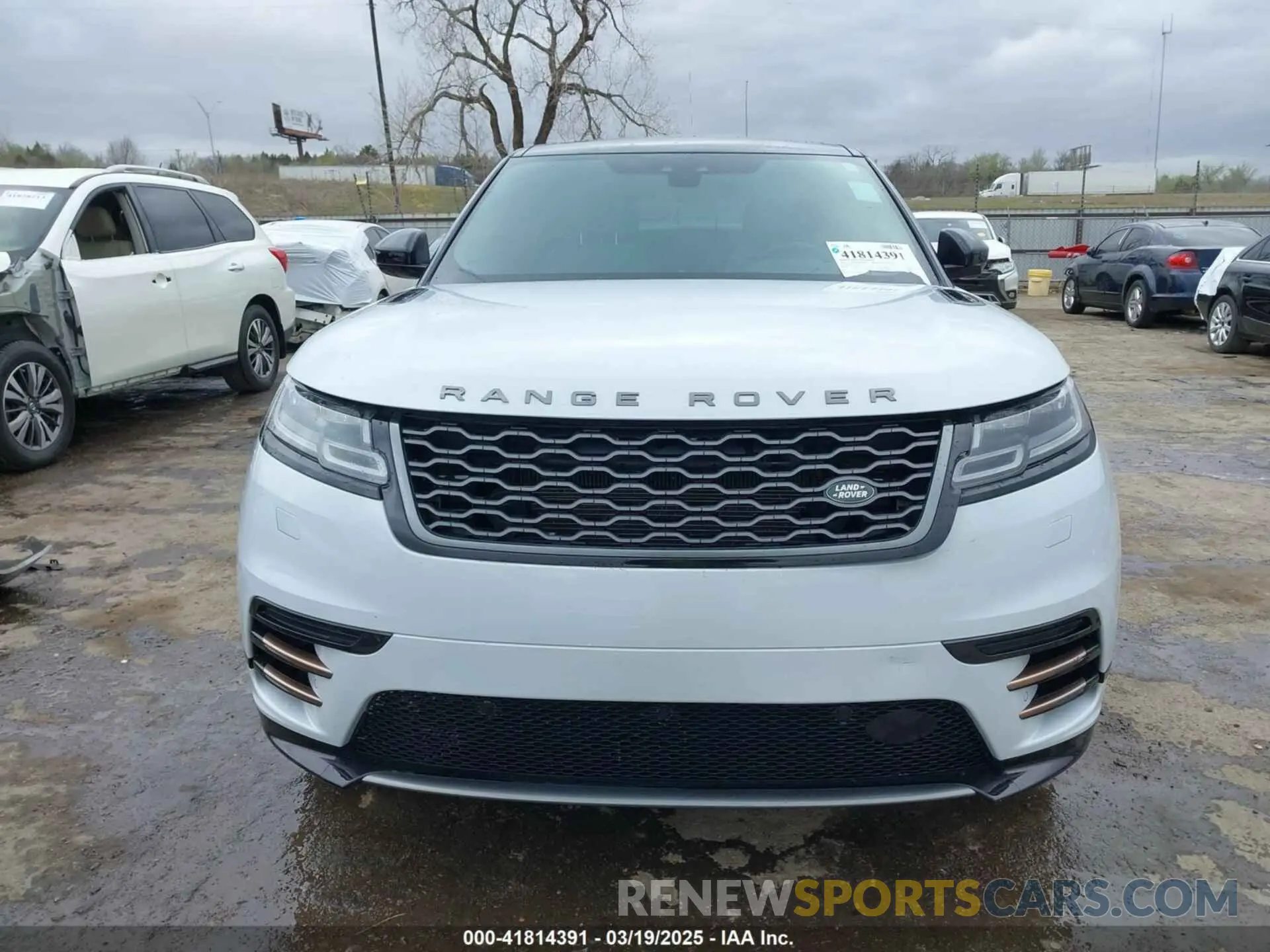 13 fotografías del automóvil dañado SALYK2EX3LA291471 LAND ROVER RANGE ROVER VELAR 2020
