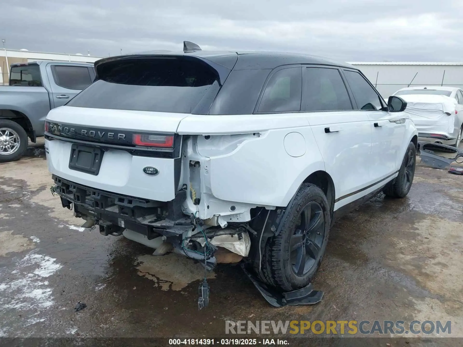 4 fotografías del automóvil dañado SALYK2EX3LA291471 LAND ROVER RANGE ROVER VELAR 2020