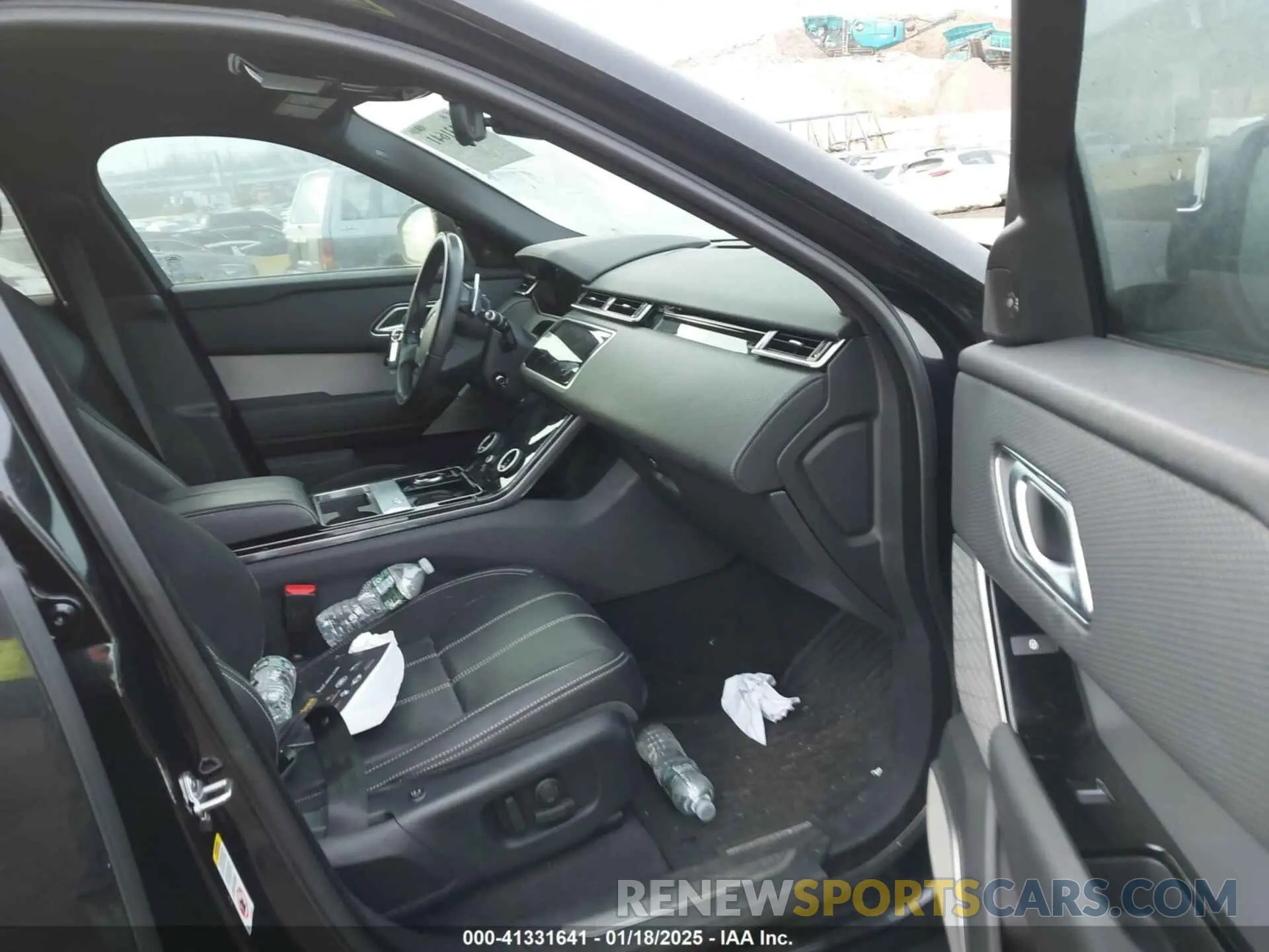 5 fotografías del automóvil dañado SALYK2EX3LA293608 LAND ROVER RANGE ROVER VELAR 2020