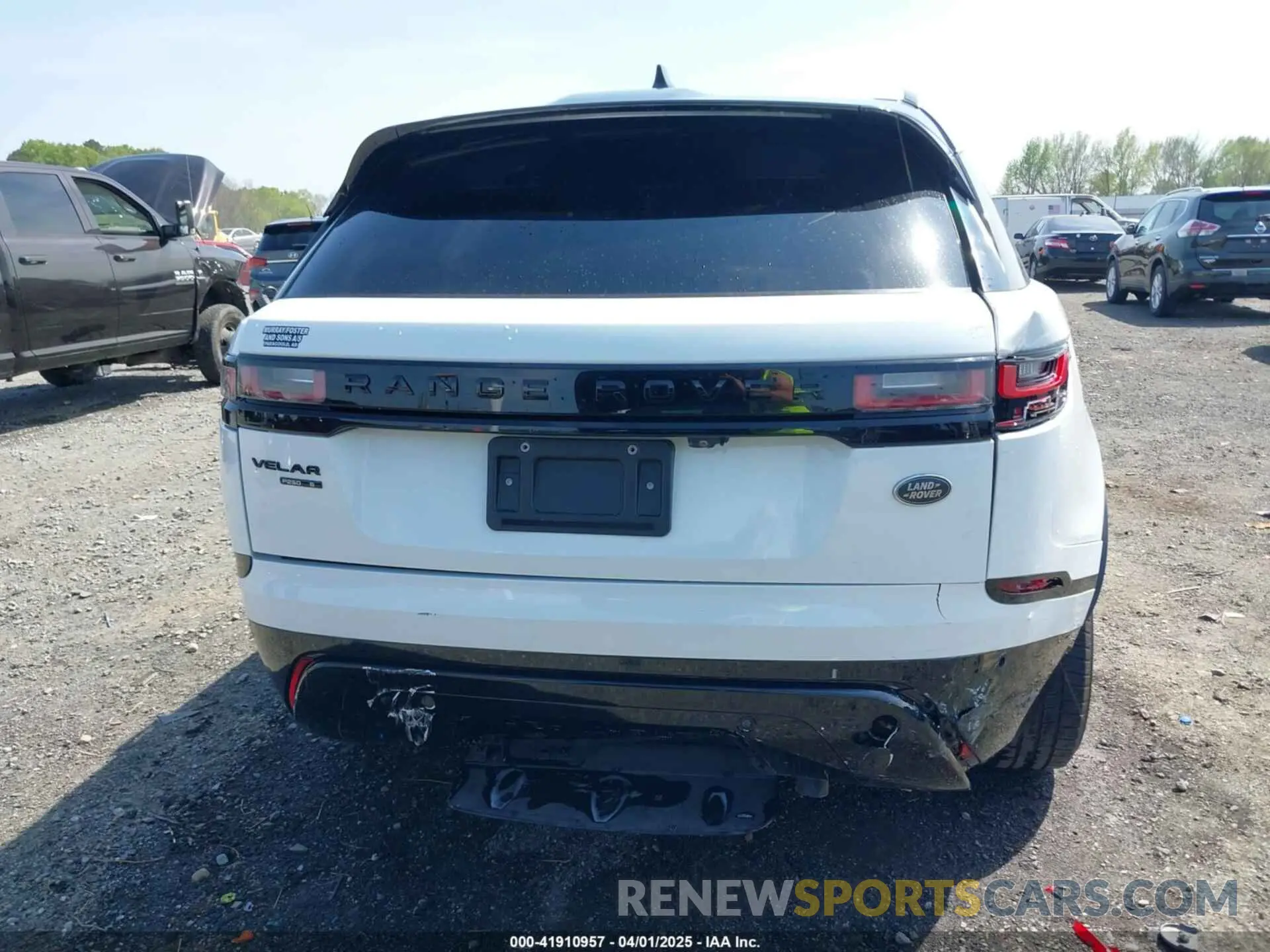 16 fotografías del automóvil dañado SALYK2EX4LA272072 LAND ROVER RANGE ROVER VELAR 2020