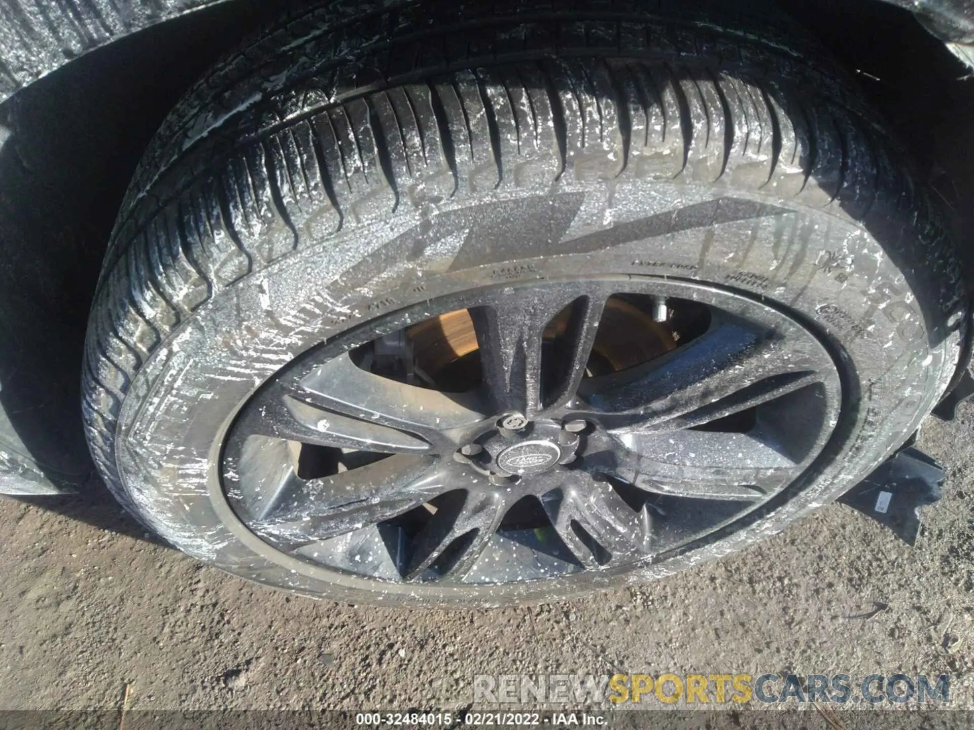 15 fotografías del automóvil dañado SALYK2EX5LA267804 LAND ROVER RANGE ROVER VELAR 2020