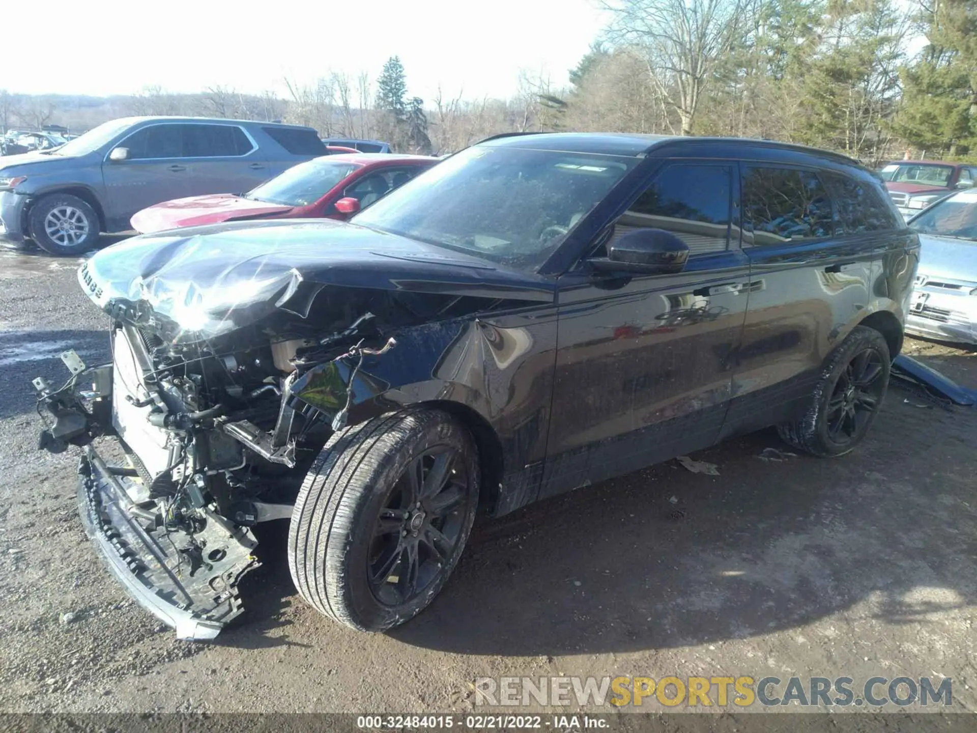 2 fotografías del automóvil dañado SALYK2EX5LA267804 LAND ROVER RANGE ROVER VELAR 2020