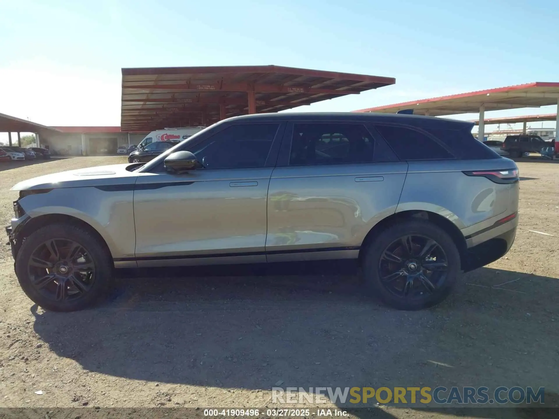 14 fotografías del automóvil dañado SALYK2EX5LA296087 LAND ROVER RANGE ROVER VELAR 2020