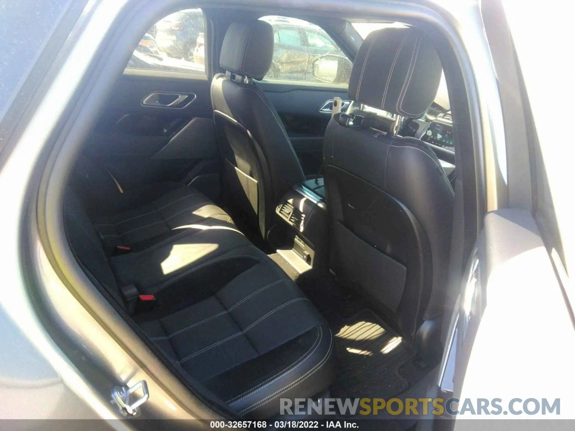8 fotografías del automóvil dañado SALYK2EX8LA237986 LAND ROVER RANGE ROVER VELAR 2020